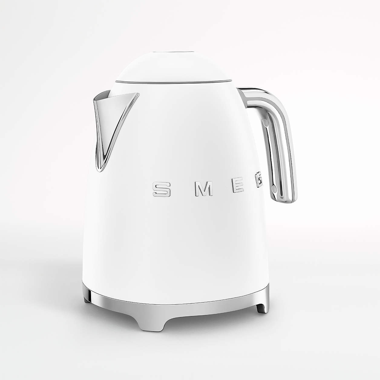 SMEG Matte Jade Green Electric Tea Kettle + Reviews | Crate & Barrel | Crate & Barrel