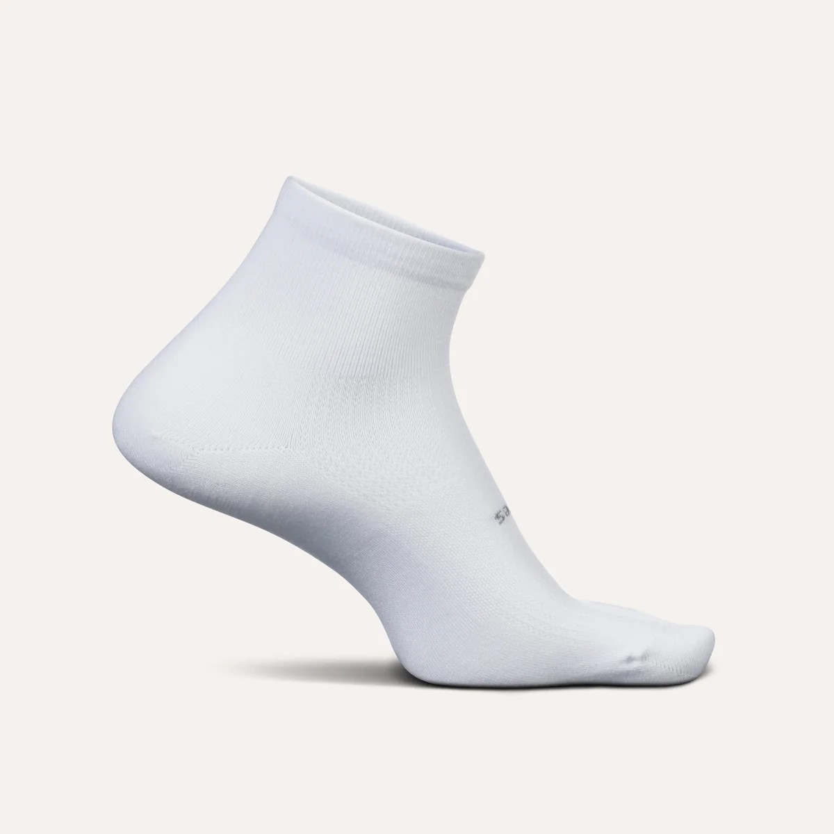 High Performance Max Cushion Quarter Socks | Feetures | Feetures
