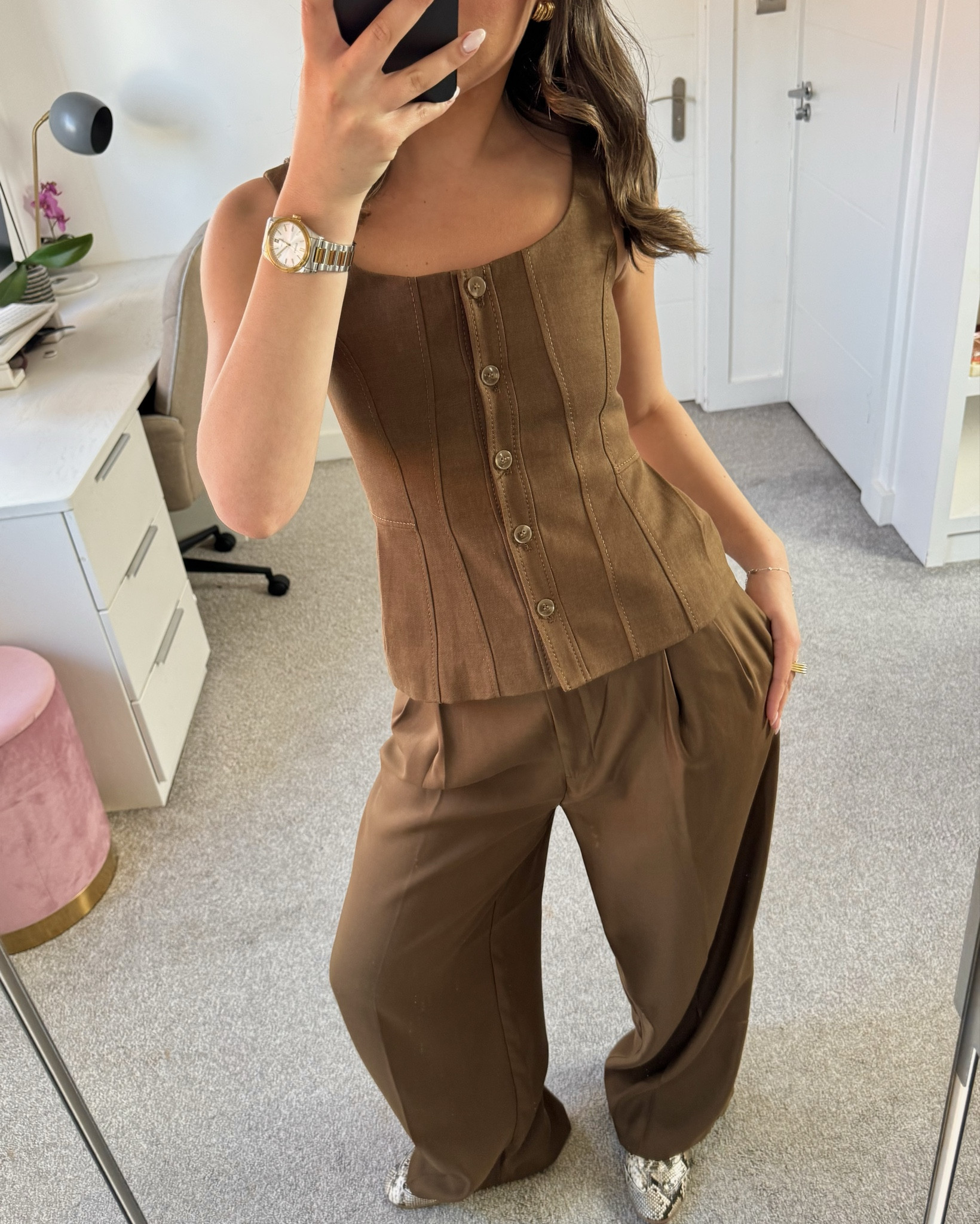 H&M spring haul🤌🏼🤎

H&M haul, spring haul, workwear, office outfits, spring outfits, spring haul, simple outfits, new in, co-ord sets 

#LTKspring #LTKuk #LTKworkwear