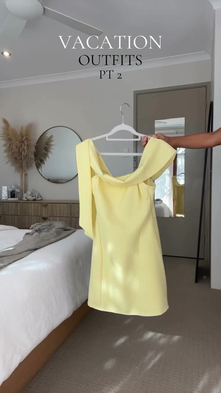 Im still on the yellow hype train! 🌼🍸🍋

This IS the colour of the season @billy_j_boutique 

Use code “LUCYC” for $$ off!

#fyp #viral #summerdresses #vacationdresses #prominspo