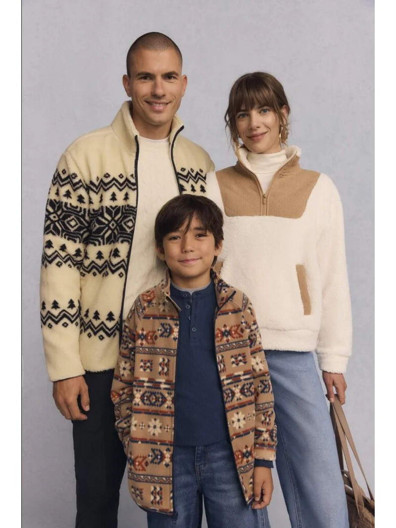 Time and Tru Women's Plush Fleece Quarter Zip Jacket with Corduroy Trim, Lightweight, Sizes XS-XX... | Walmart (US)