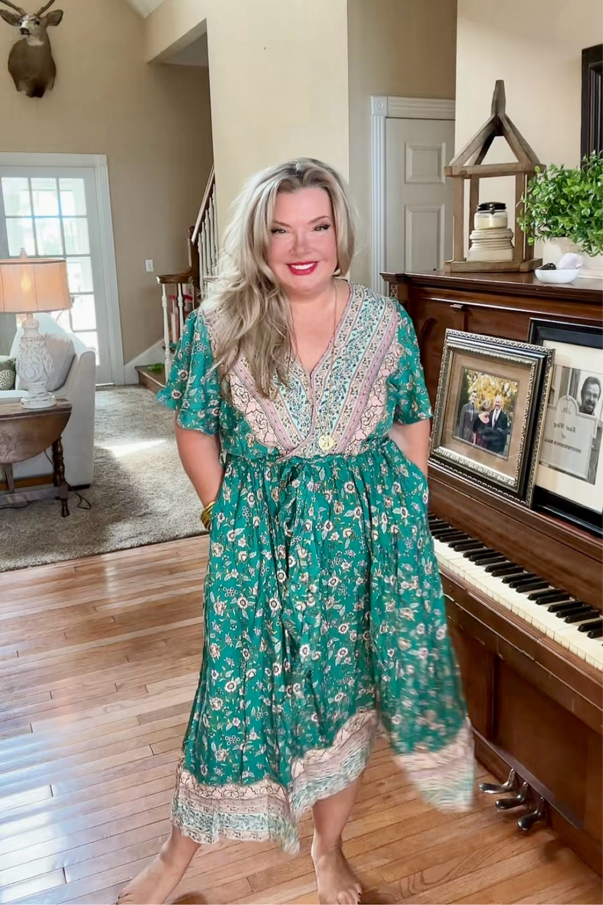 Bloom Chic

#LTKPlusSize #LTKOver40 #LTKBacktoSchool