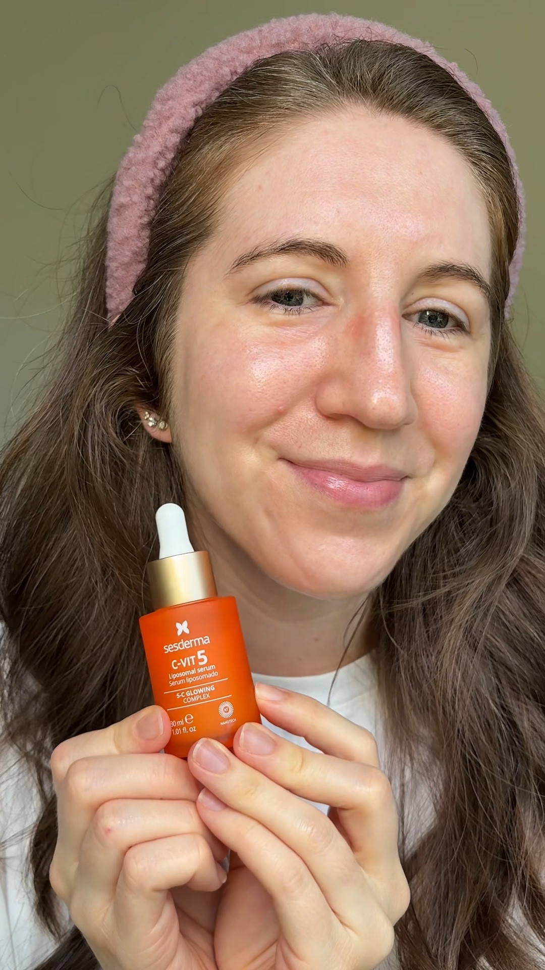Can't stop, won't stop with this C-Vit line
After loving the toning and radiance boost from @sesderma_usa's other vitamin C products, I had to try the C-VIT 5 serum-and yep, it delivers. With 5 stabilized forms of vitamin C + hyaluronic acid, it targets dullness, helps fade pigmentation, and gives that bright-skin energy we all want right now.
Lightweight, fast-absorbing, and made for your summer skincare lineup
Grab this if you're ready for your skin to look as energized as you feel.

#LTKBeauty #LTKSummerEdit #LTKFindsUnder100
