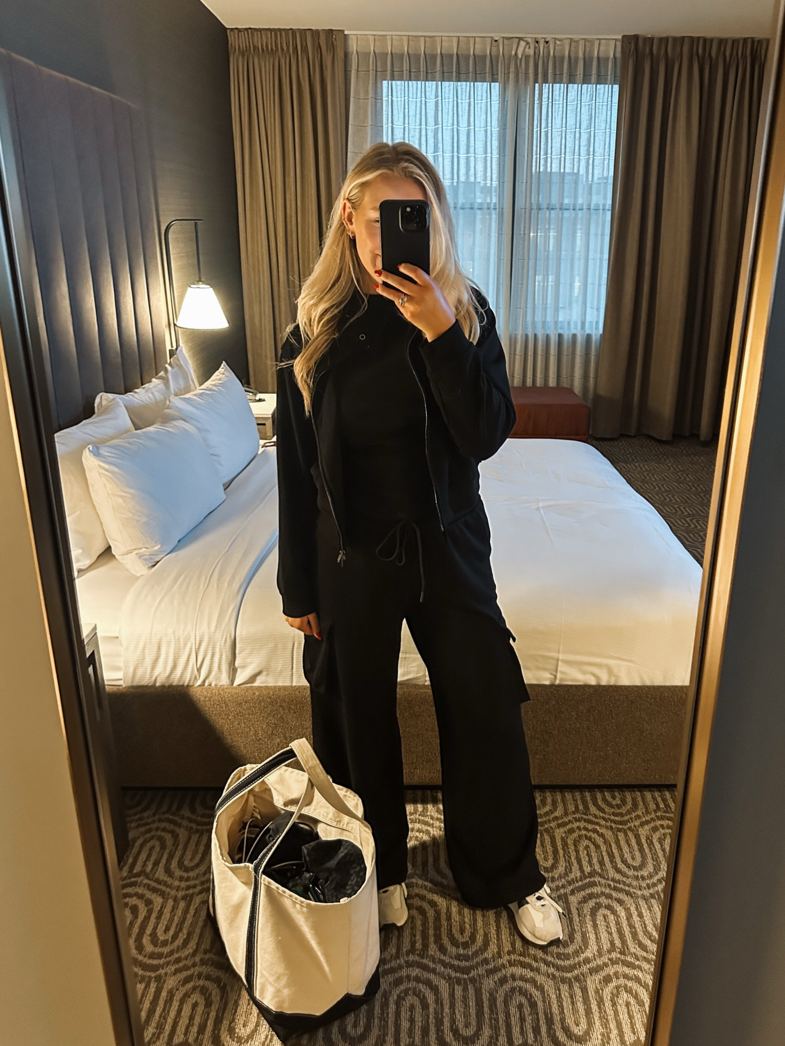 Walmart set. Walmart sale. Walmart lounge set. Travel outfit. Cargo sweatpants. Travel tote. Overnight bag  

#LTKFindsUnder50 #LTKTravel #LTKFindsUnder100