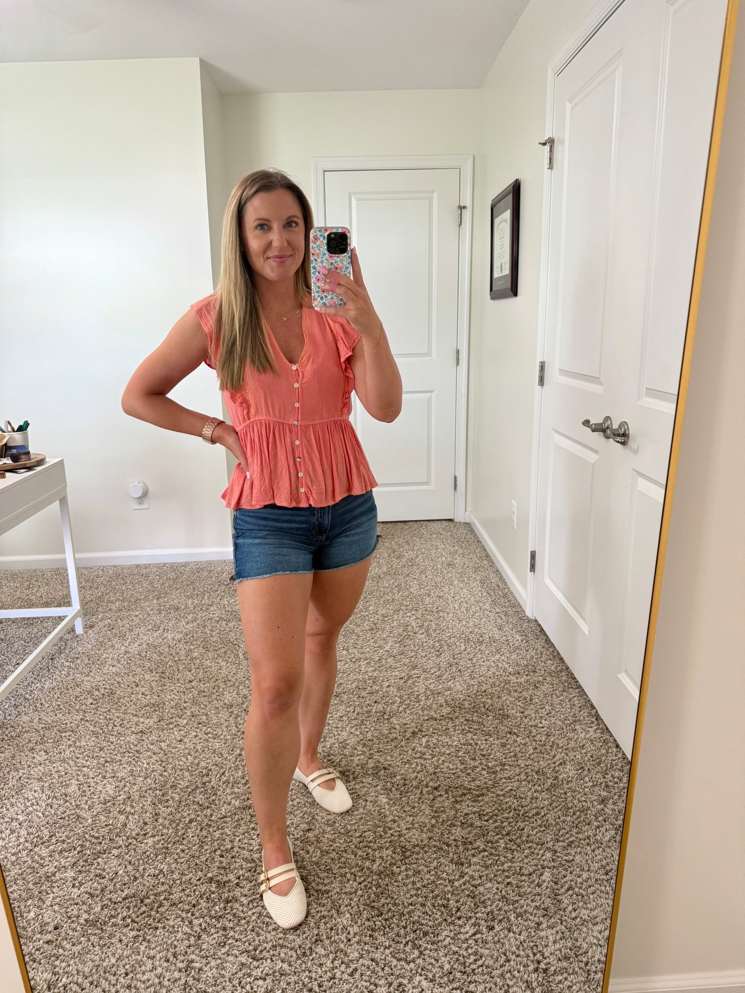 The cutest, comfiest ballet flats currently on sale!

Wearing a size 7. I typically wear a 7 or 7.5  

#LTKFindsUnder100 #LTKSaleAlert #LTKShoeCrush