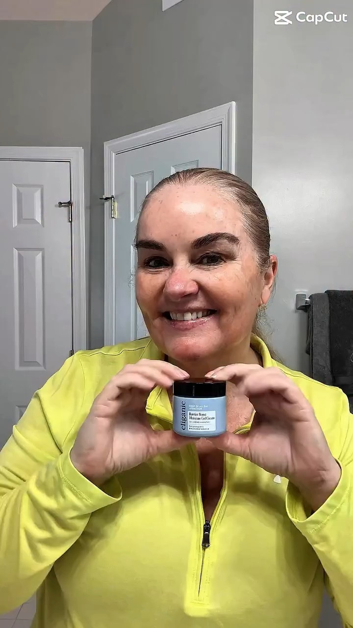 At 58, my skin doesn’t just “get dry”… it stays dry.

I need hydration that actually lasts — not something that disappears in an hour.

I’ve been testing the @cliganic  Barrier Boost Face Moisturizer morning and night, and the first thing I noticed was how well it absorbs. No heaviness, no sitting on my skin — just hydrated, smoother, more comfortable skin.
It’s lightweight but still feels nourishing, which is not easy to find with dry, sensitive skin.

If your skin has been feeling dull, dry, or just off… this might be worth trying.

Save this for later if hydration is your struggle — and follow for real midlife skin reviews that aren’t overhyped.

#dryskinover50 #sensitiveskincare #skincareroutine #over50beauty #midlifelifestyle

#LTKgrwm #LTKBeauty #LTKselfcare