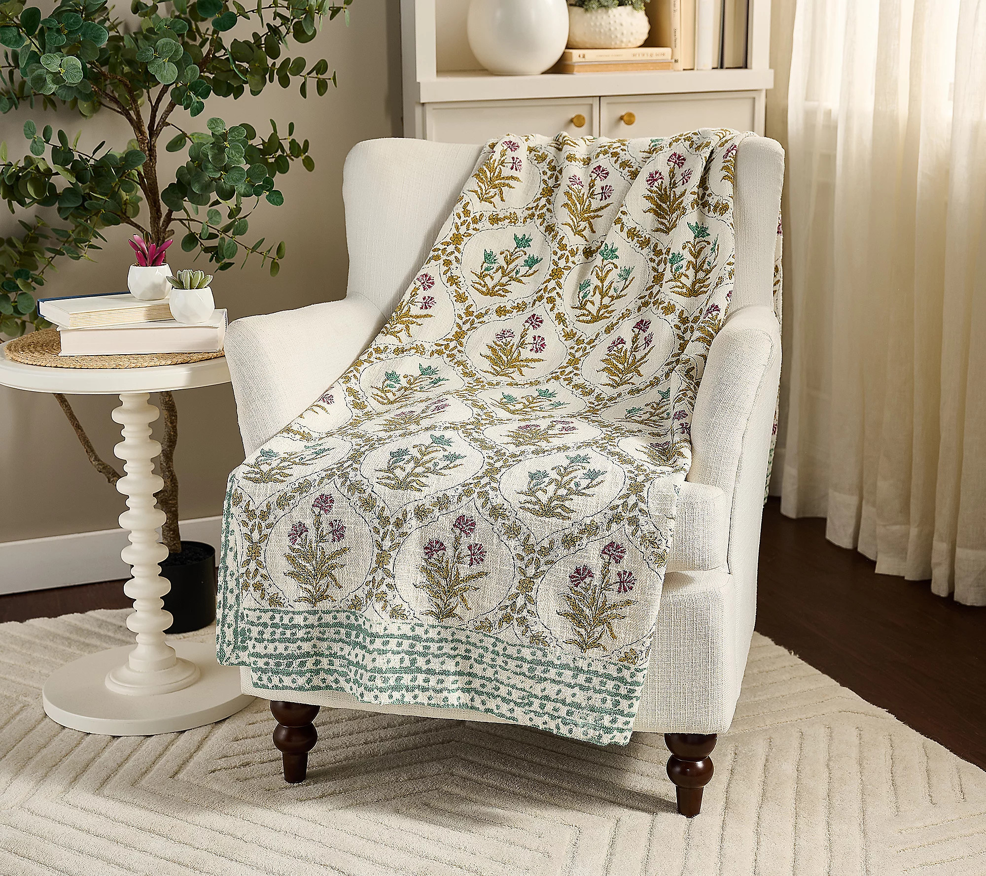 Cozy Cottage by Liz Marie 60"" x 70"" Spring Floral Throw | QVC