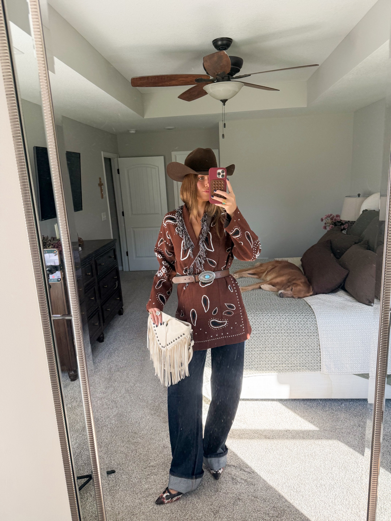 amazon western ootd! jeans in a small/36 (very long for my tall girls!) i cuffed them. they run a bit oversized so size down if you can (I need an XS but just belted to make work).