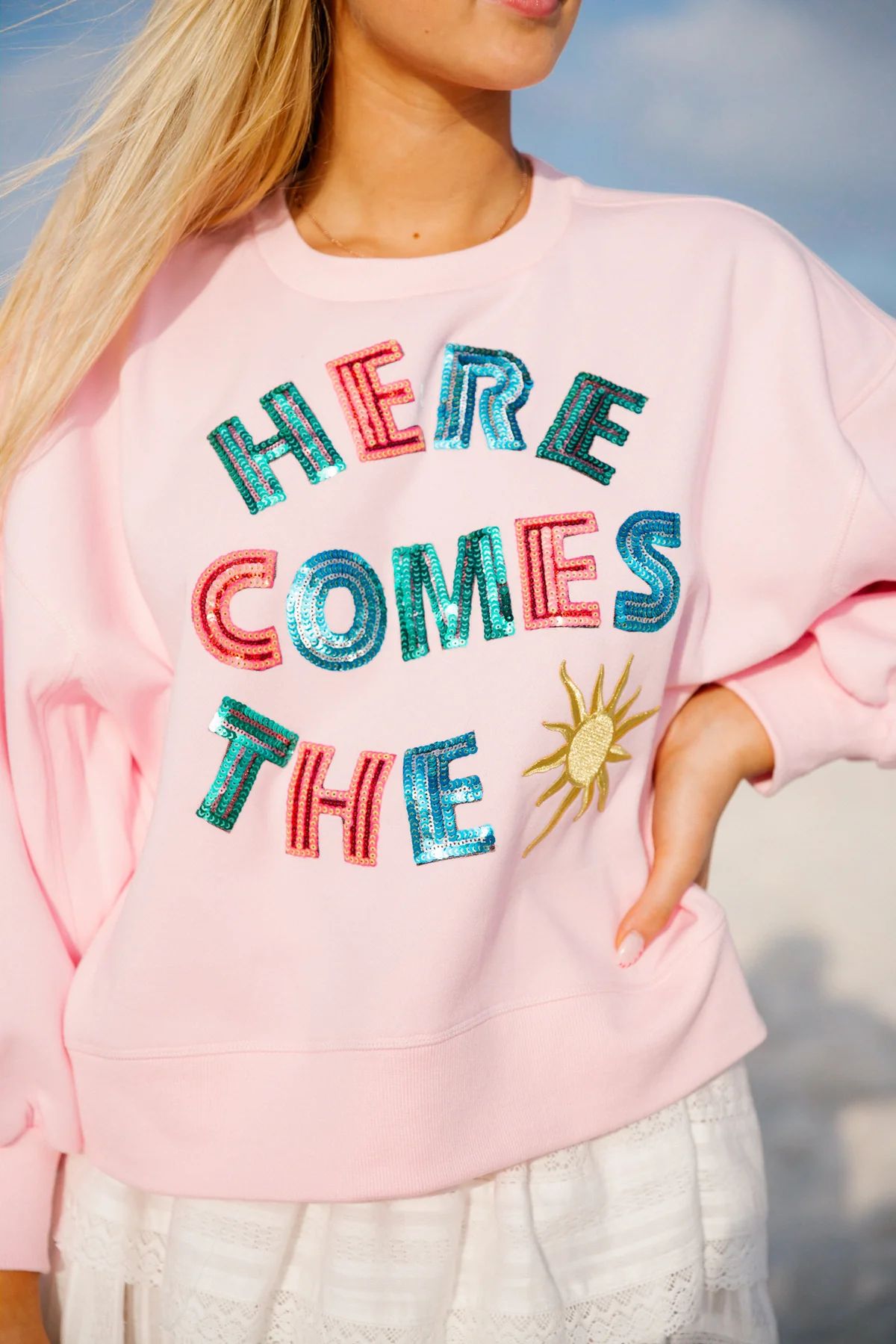 HERE COMES THE SUN PULLOVER | Judith March