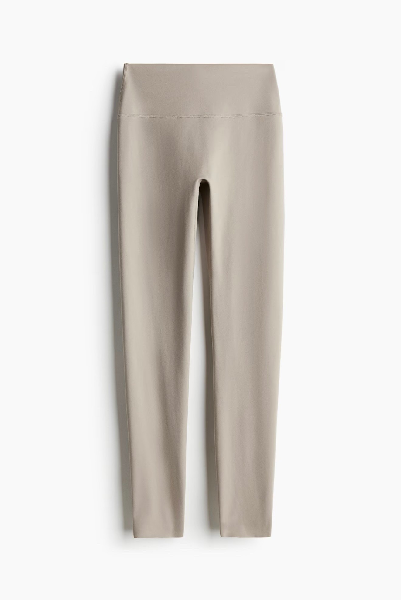 Sports leggings in functional fabric made with SoftMove for the ultimate in softness and comfort plus contouring support, and DryMove to wick away moisture from skin. High waist and wide waistband panel.

#LTKfitness #LTKcanada #LTKsummer