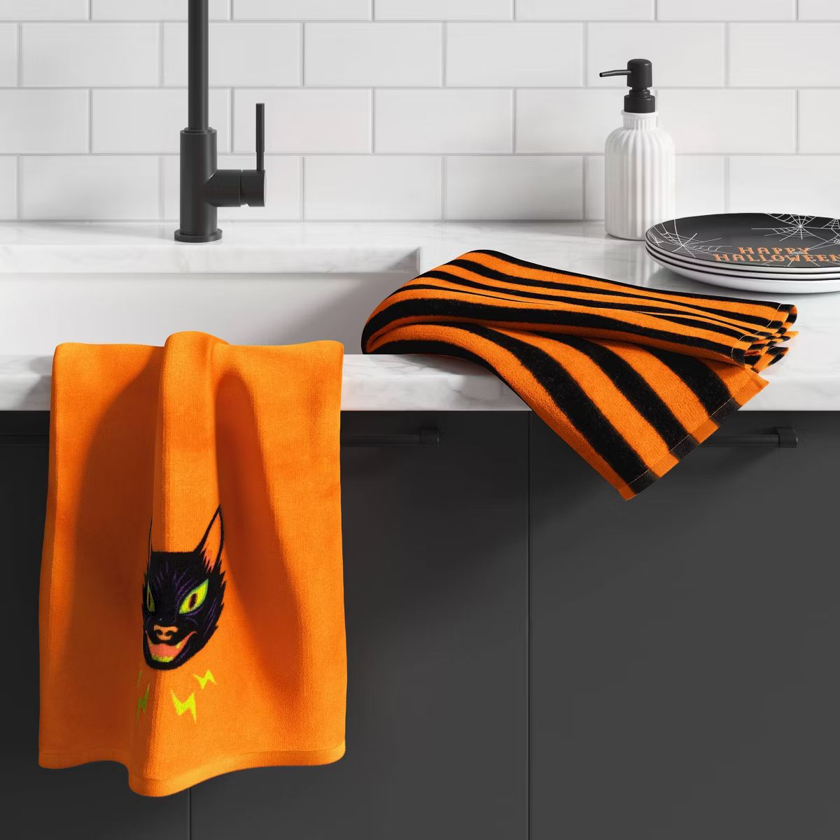 2pk Halloween Kitchen Terry Towels Retro Cat & Stripe - Hyde & EEK! Boutique™ | Target