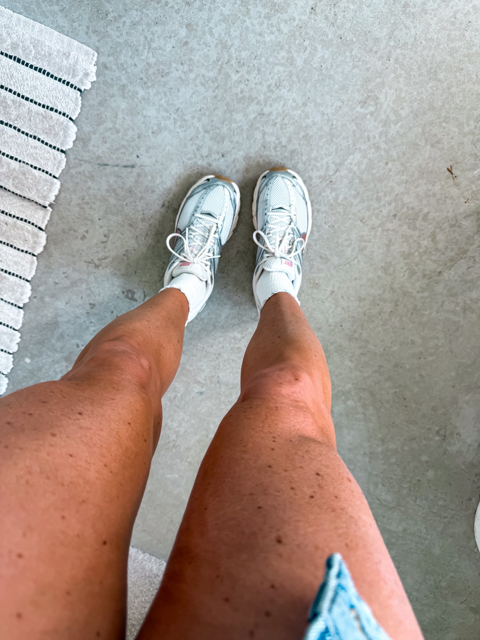 Sneakers and ruffle socks always 


#LTKfitnessgoals #LTKActive #LTKootd