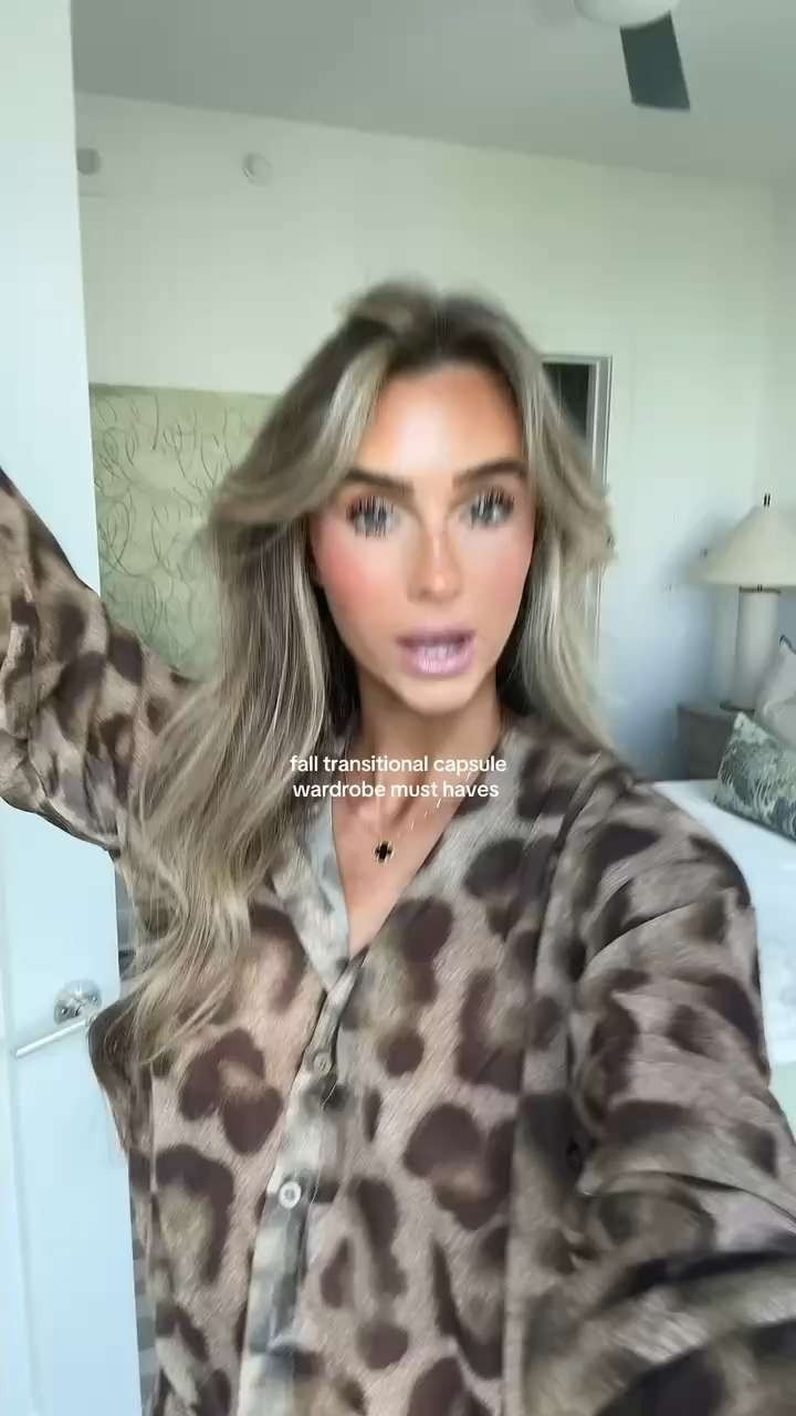 my fall transitional capsule wardrobe must haves 🤎🍂

#fallwardrobe #falloutfitstaples #fallwardrobeessentials 

 #LTKStyleTip