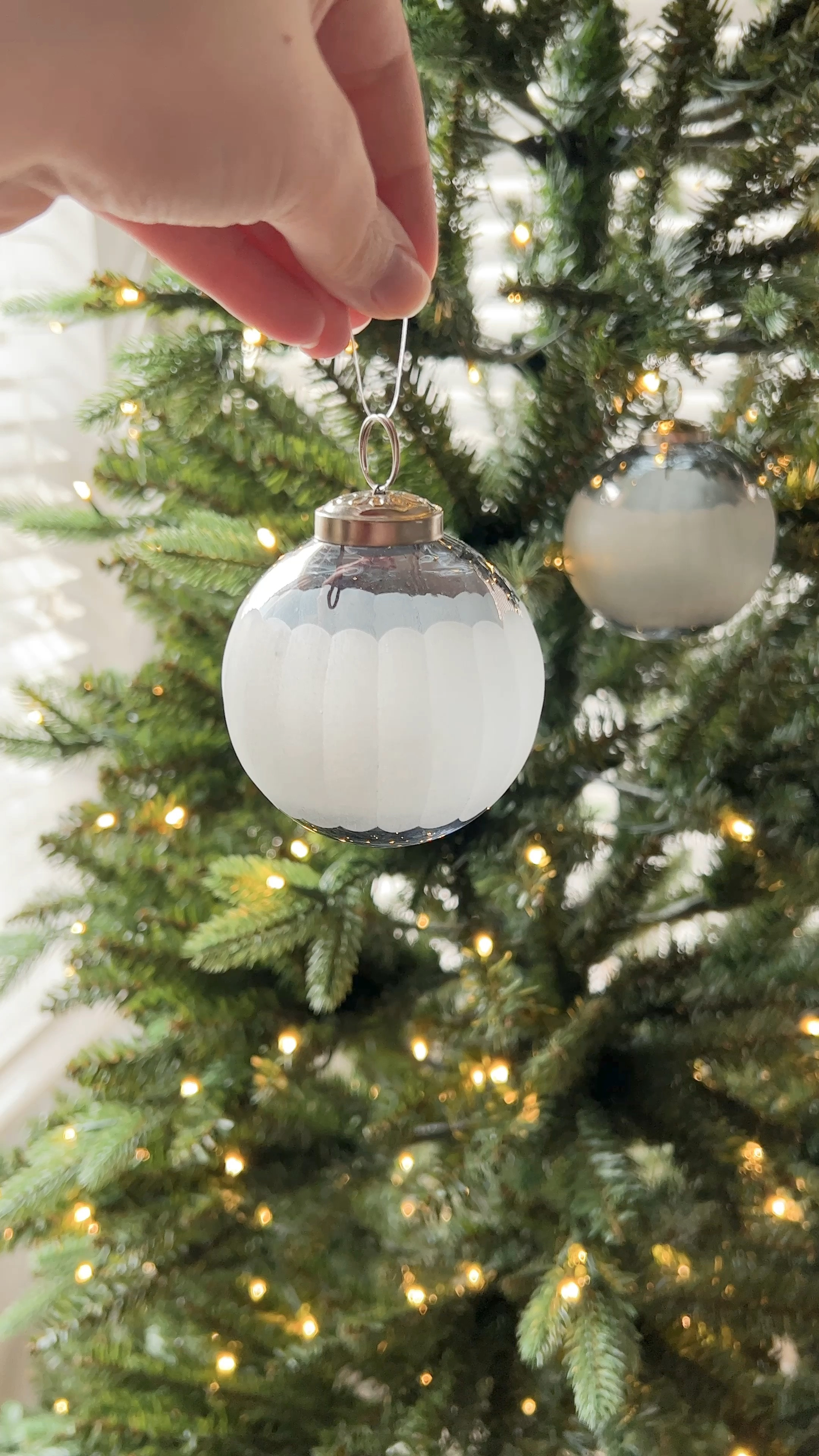 THE prettiest blue scalloped ornaments I ever did see 😍✨





Blue ornaments, light blue ornaments, scalloped ornaments, modern ornaments, house of jade ornaments 

#LTKSeasonal #LTKHoliday #LTKHolidaySale