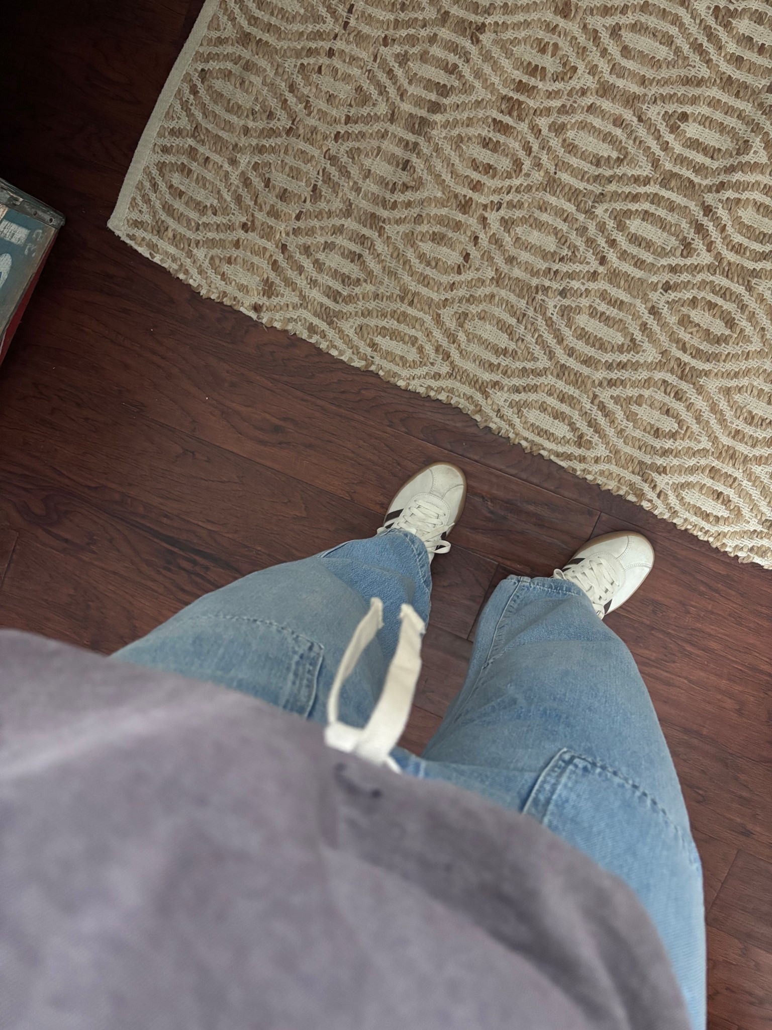 Not sure why I waited on the barrel Jean trend so long 🫶🏼

size down