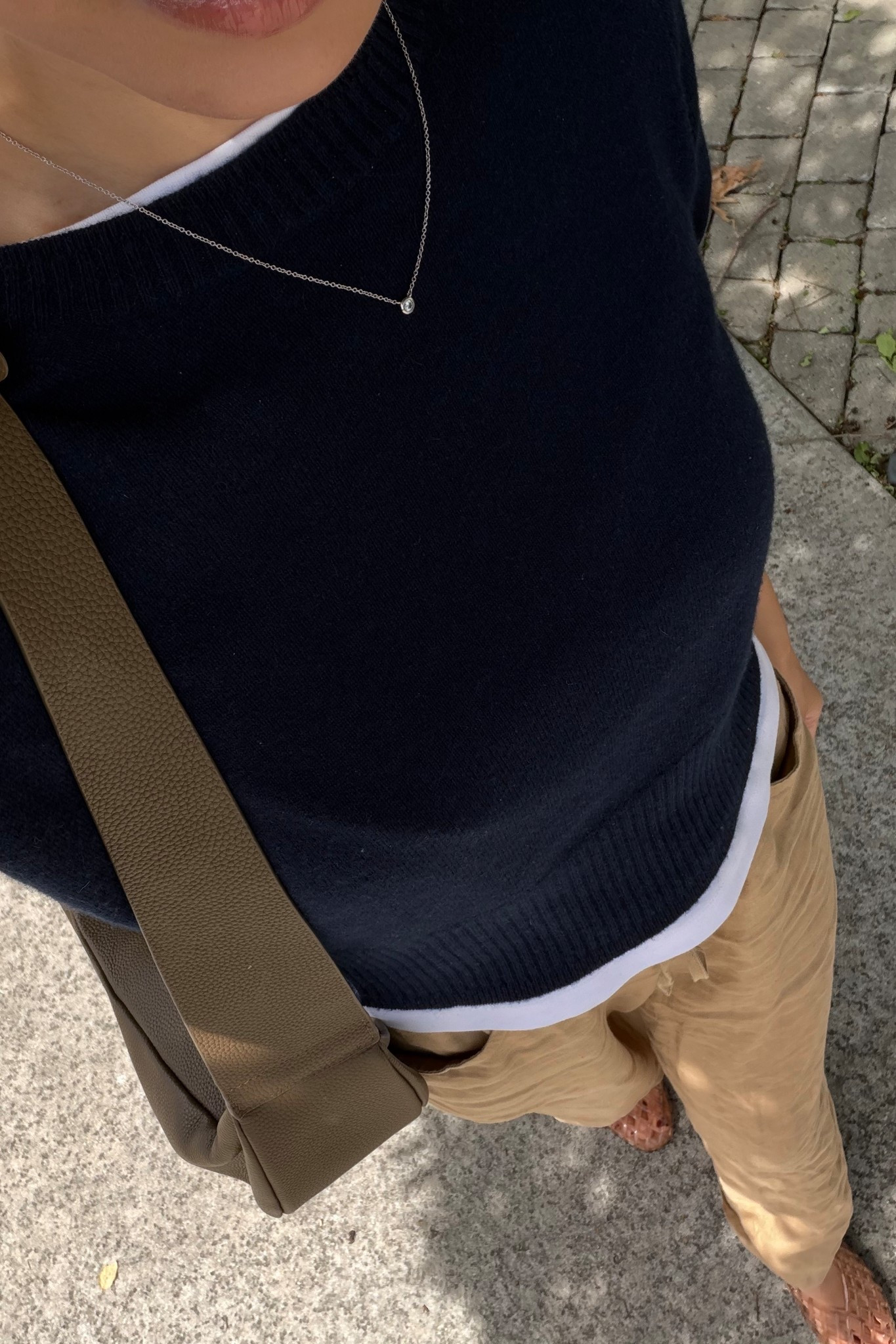 Spring outfit of the day - some of my most worn staples 

Jcrew shrunken small
BR linen pants xs 30% off sitewide!
Amazon crossbody 
Jelly flags  

#LTKootd #LTKmomlife