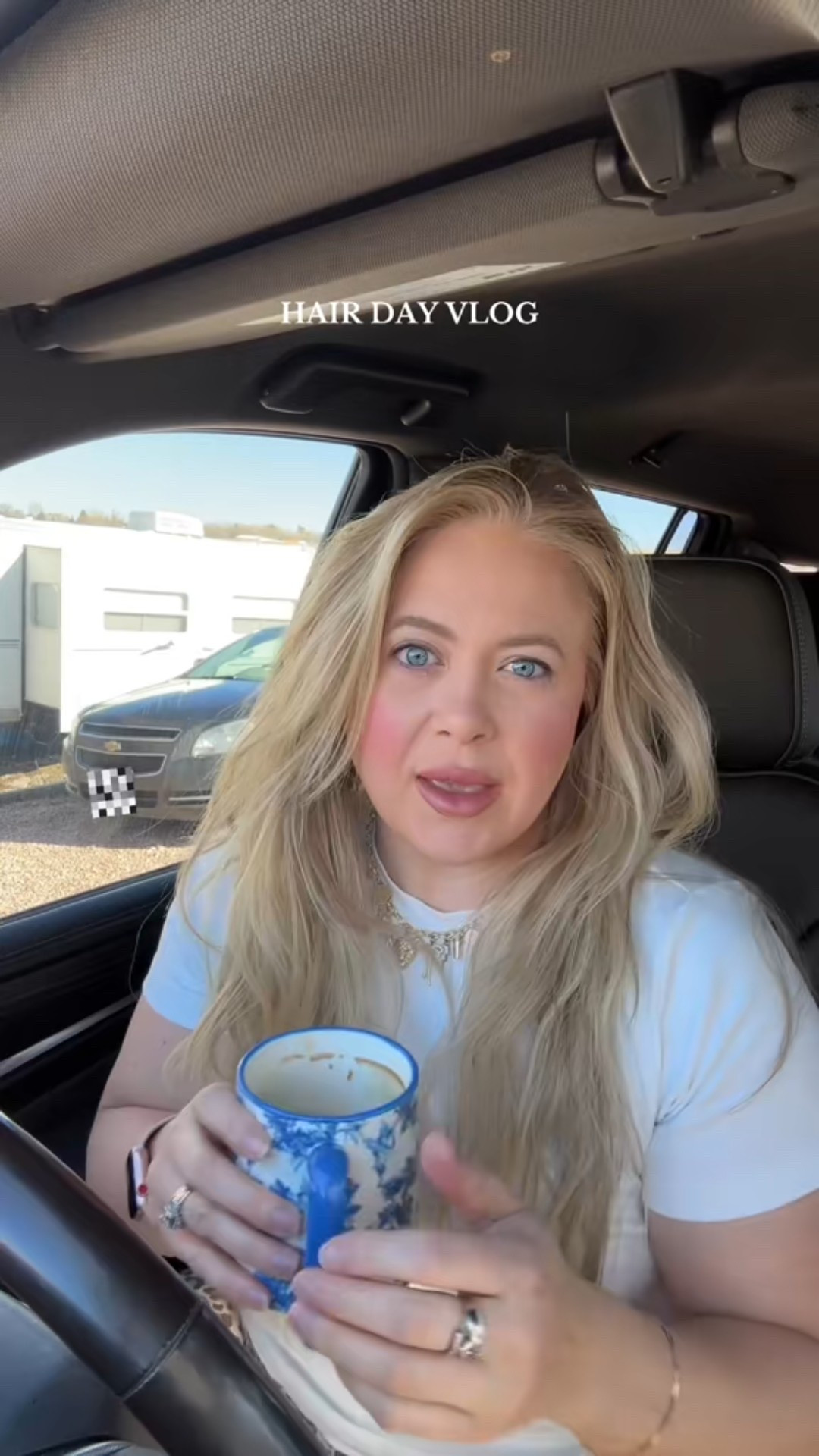 Hair day ootd 

#LTKMidsize #LTKFindsUnder100