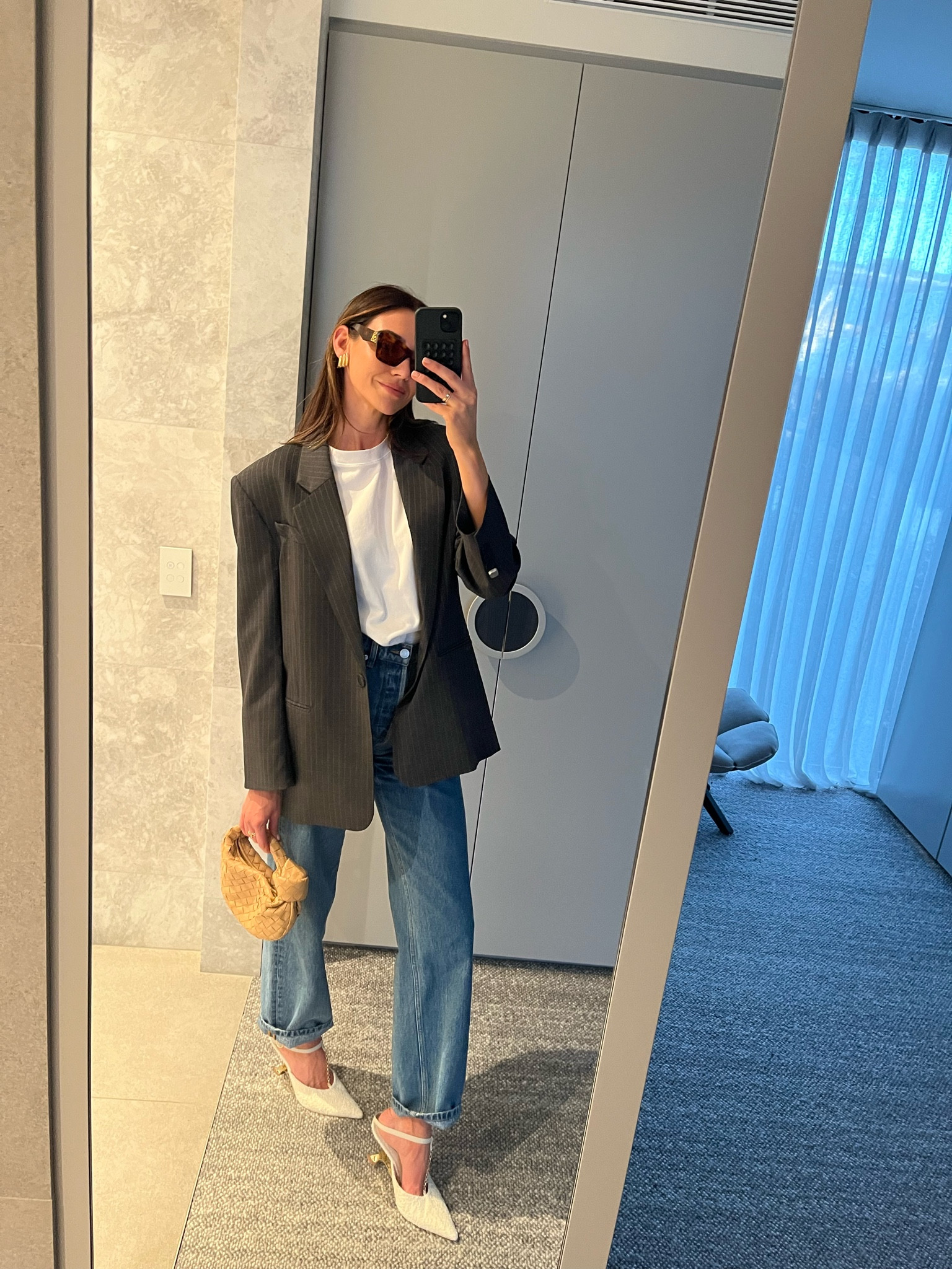 OOTD. Favourite Henne jeans, oversized Camilla and Marc blazer, white tee and new heels by Ypres 🤎

#LTKstyletip #LTKwinter #LTKaustralia