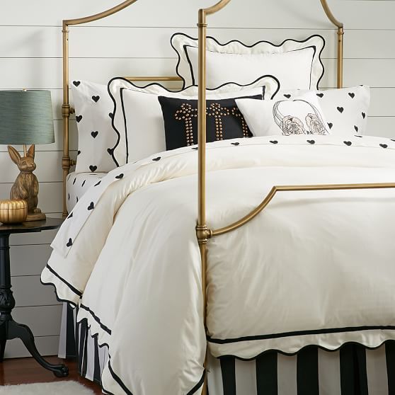 The Emily & Meritt Scallop Duvet Cover + Sham | Pottery Barn Teen