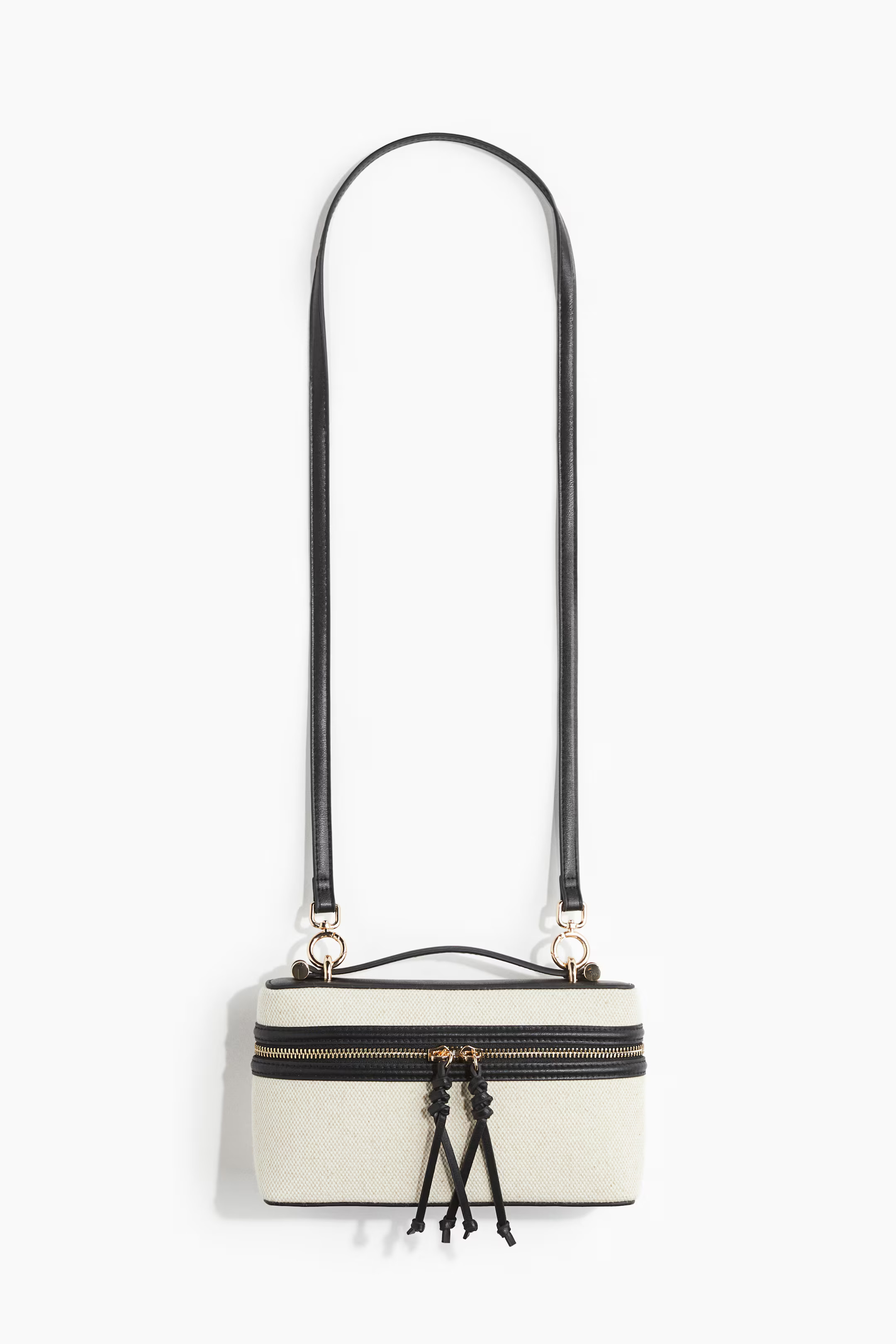 Knot-detail crossbody bag | H&M (UK, MY, IN, SG, PH, TW, HK)