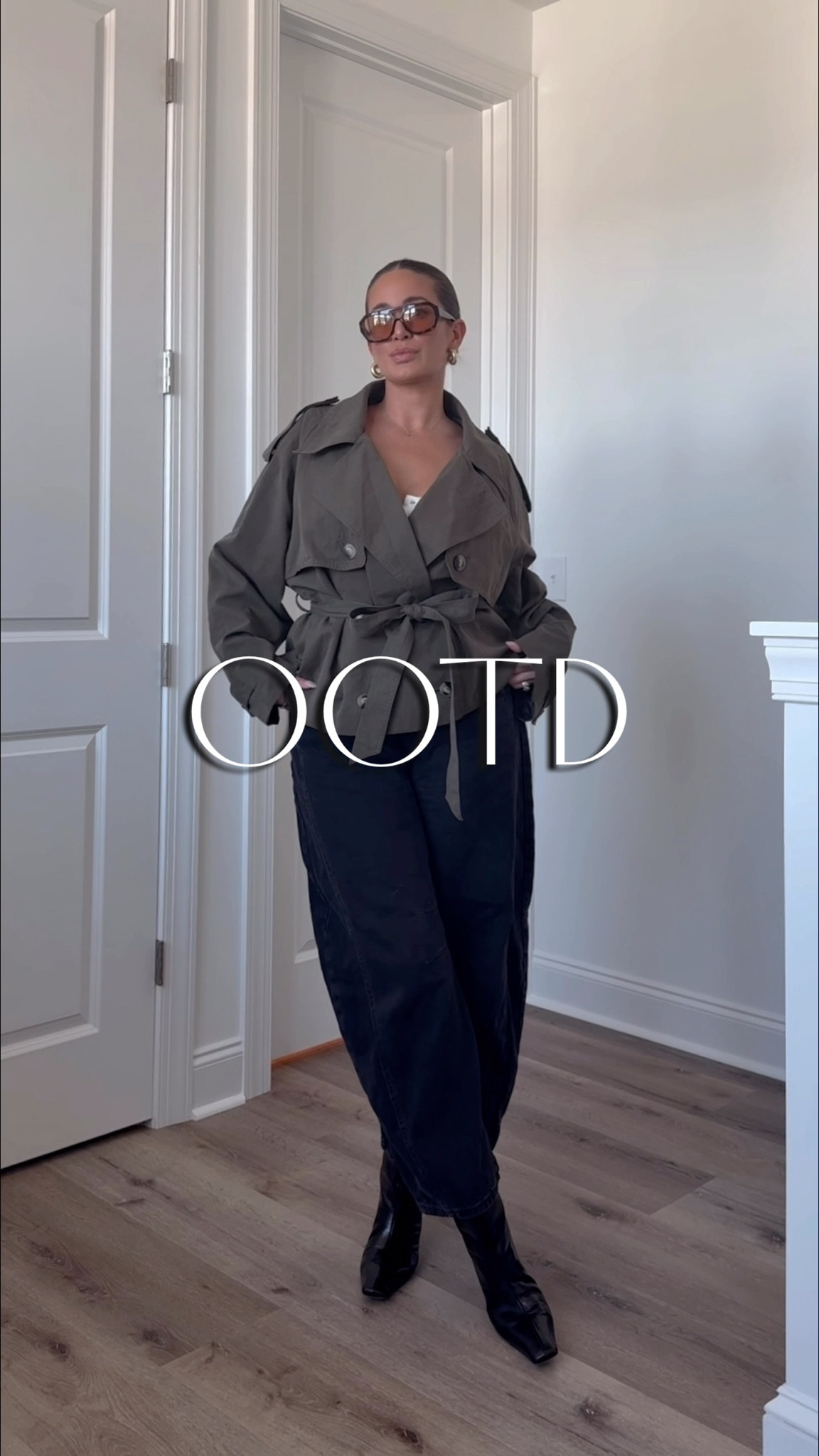 OOTD
Jacket: M
Jeans: 28 for oversized fit 
Tank: XS/S
Boots: 7.5