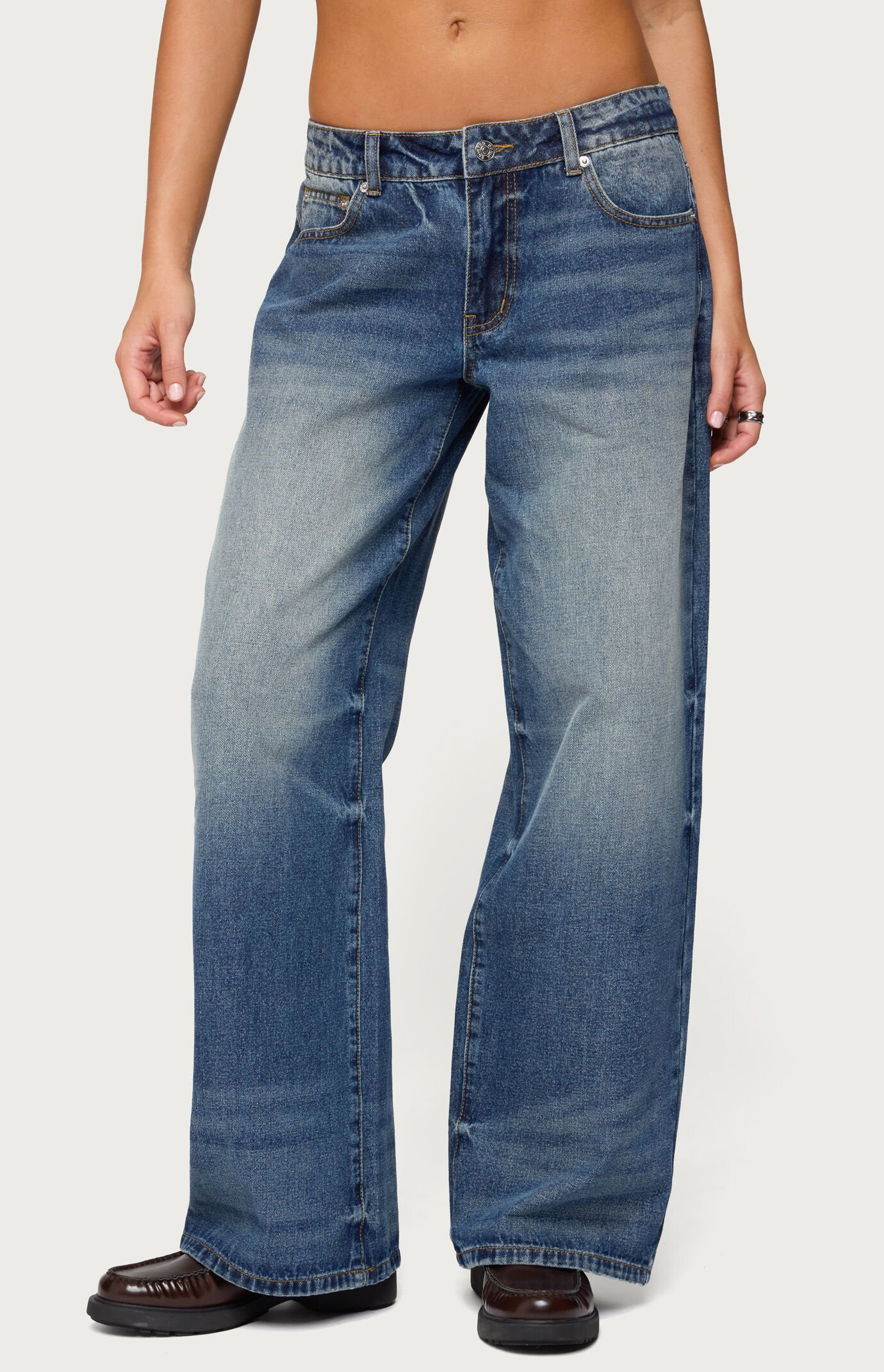 Edikted Women's Raelynn Washed Low Rise Jeans in Vintage Indigo - Size Medium | PacSun