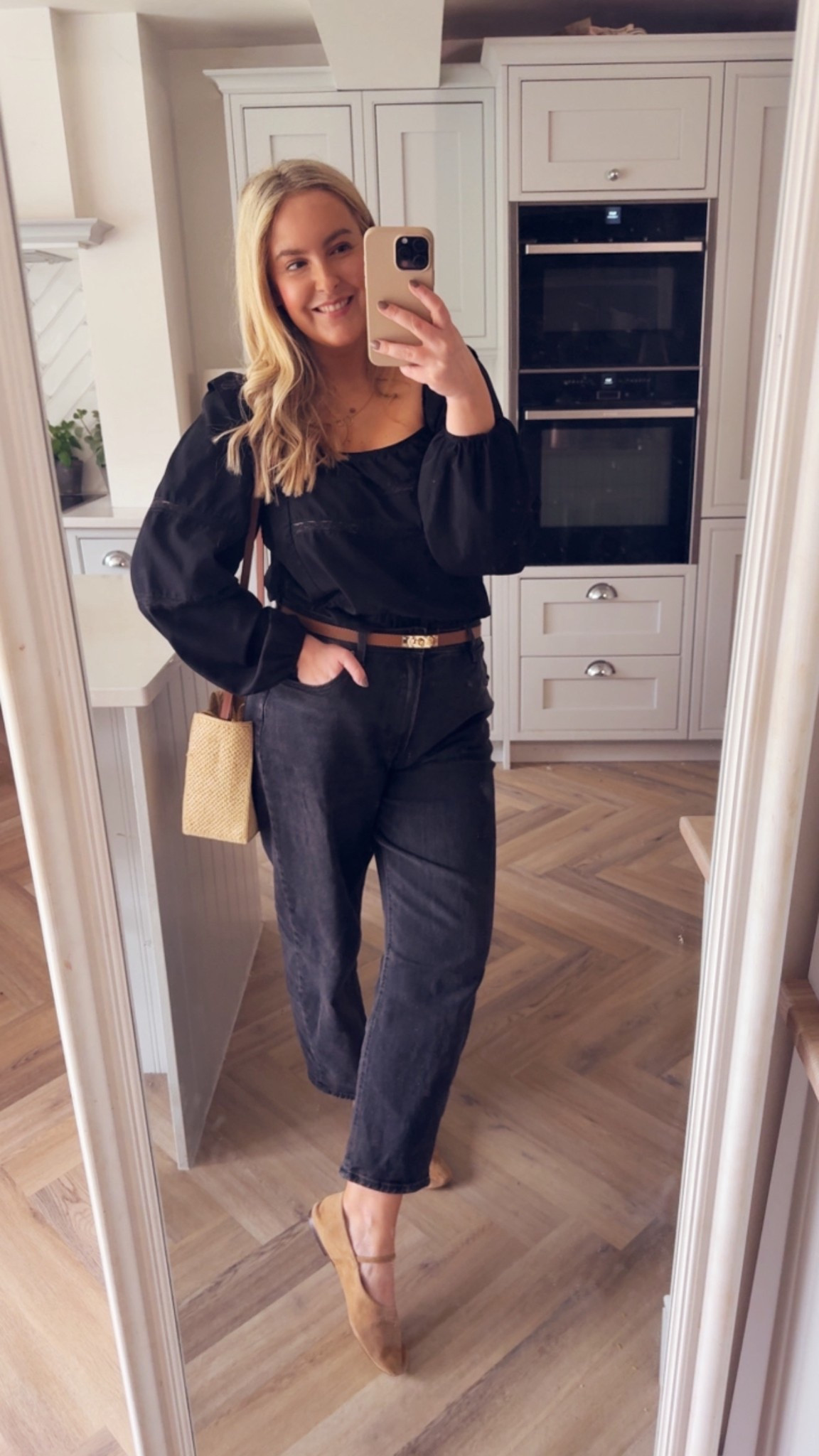 Today’s OOTD ❤️

Spring casual outfit. Ballet pumps! 

Wearing a 14 

Jade xxx

#LTKjeans #LTKuk #LTKmidsize