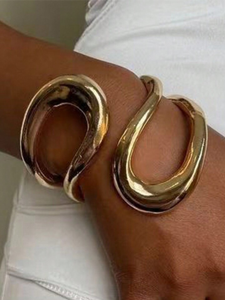 1 Pc Golden Color Chunky Metal Cuff Bangle , Open Wrist Cuff Bracelet For Women , Chunky Jewelry ... | SHEIN