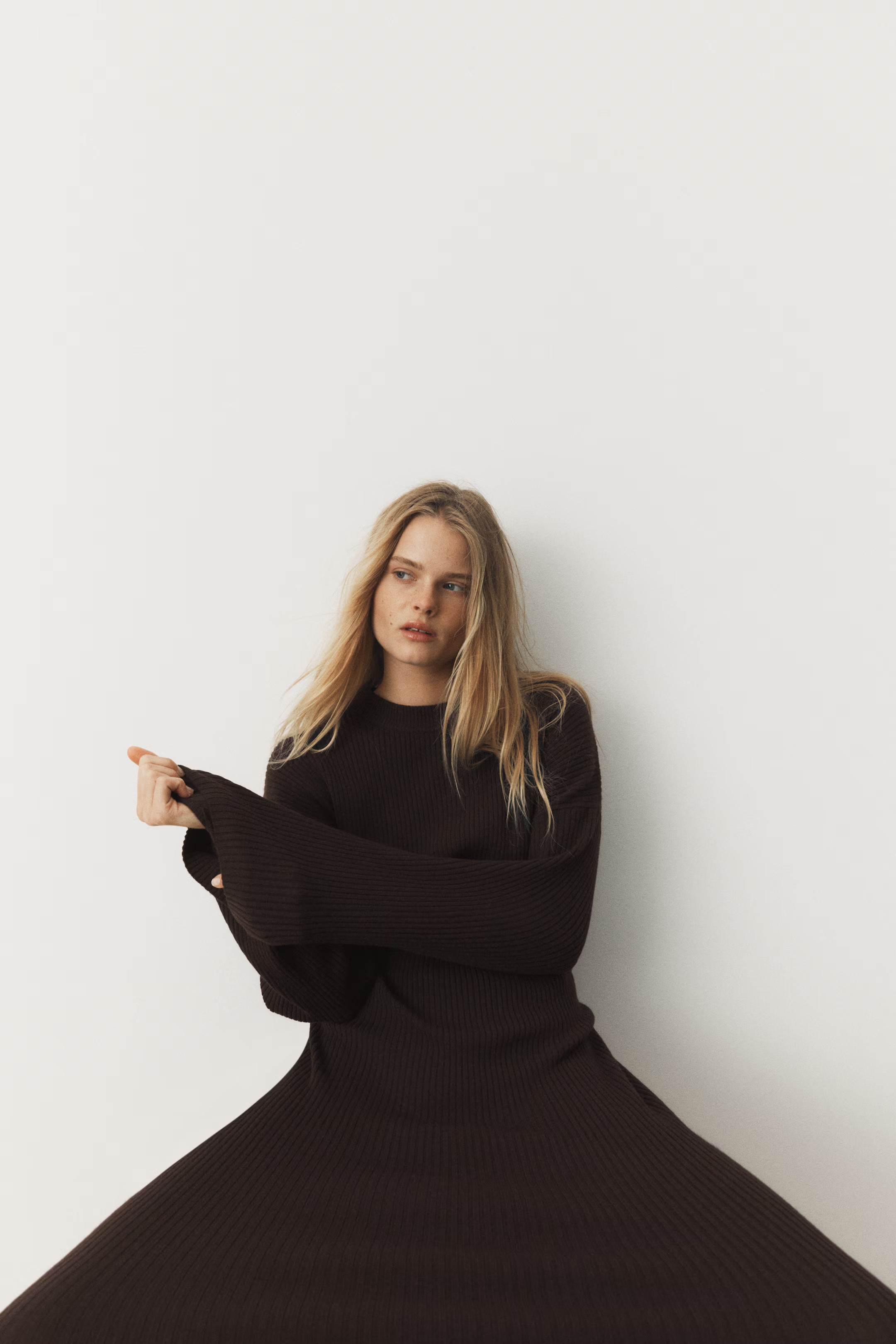 Rib-knit dress | H&M (UK, MY, IN, SG, PH, TW, HK)