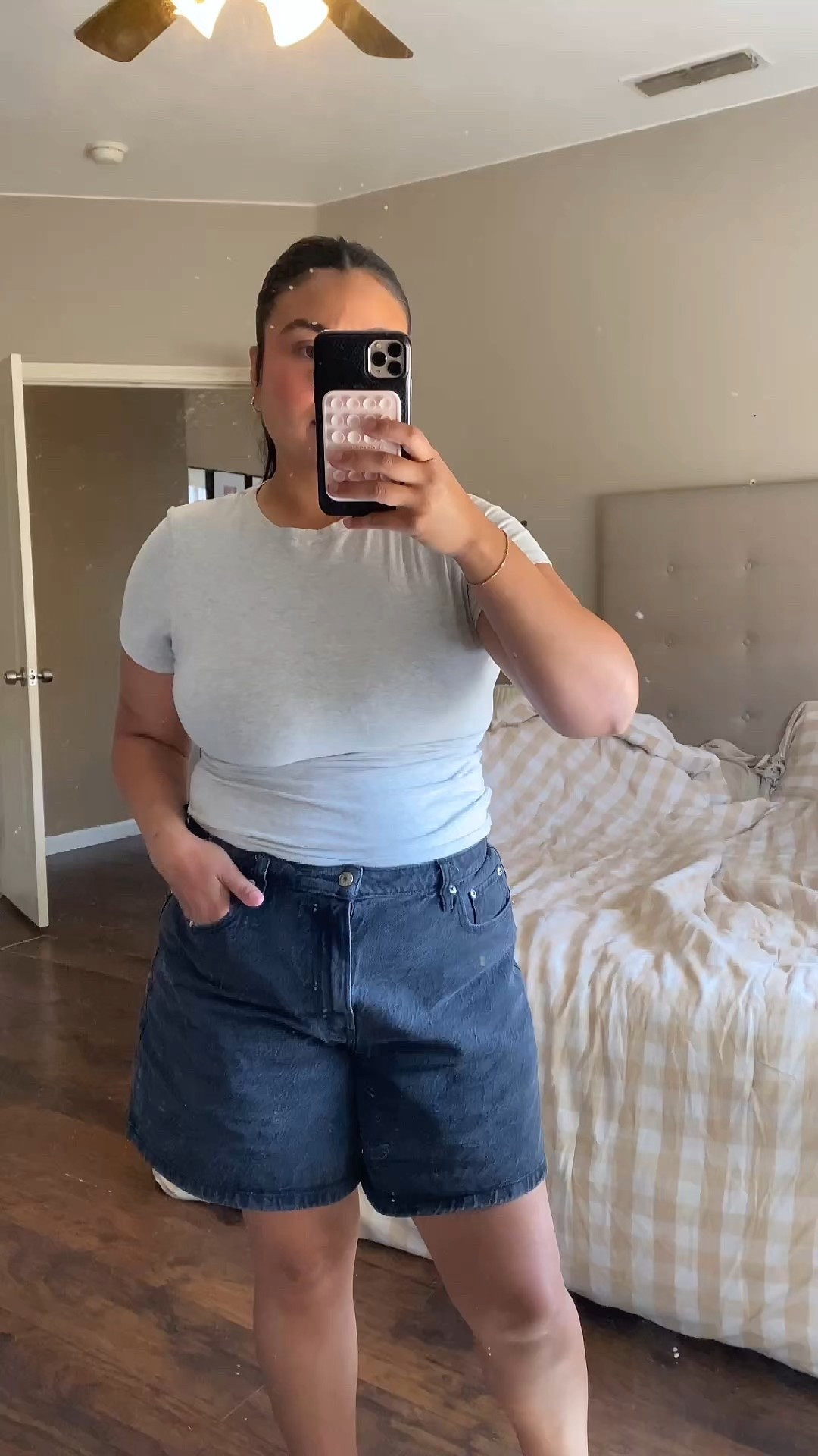 my favorite tees from Skims and denim from Abercrombie 
so comfy yet chic 


#LTKMidsize #LTKFindsUnder100