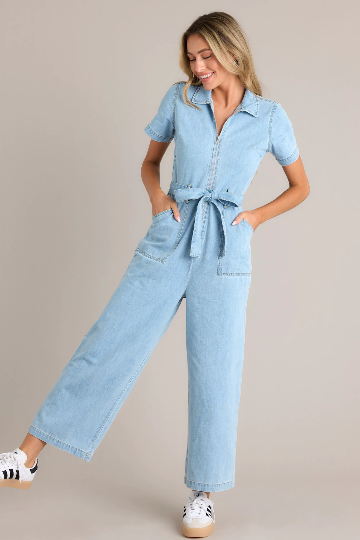 Blue Jean Beauty Light Wash Demin Zip Front Jumpsuit | Red Dress