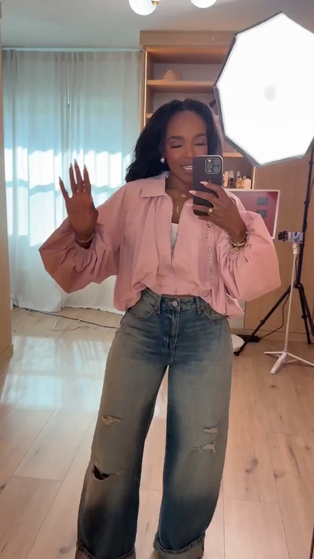 Scroll to shop!! Pros and cons coming at you 💕 This casual chic outfit featuring relaxed distressed wide-leg denim styled with a soft blush pink cropped jacket for an effortless off-duty look.

Perfect for coffee runs, casual days out, travel outfits, or weekend errands.
@Zara 




#LTKPetite #LTKgrwm