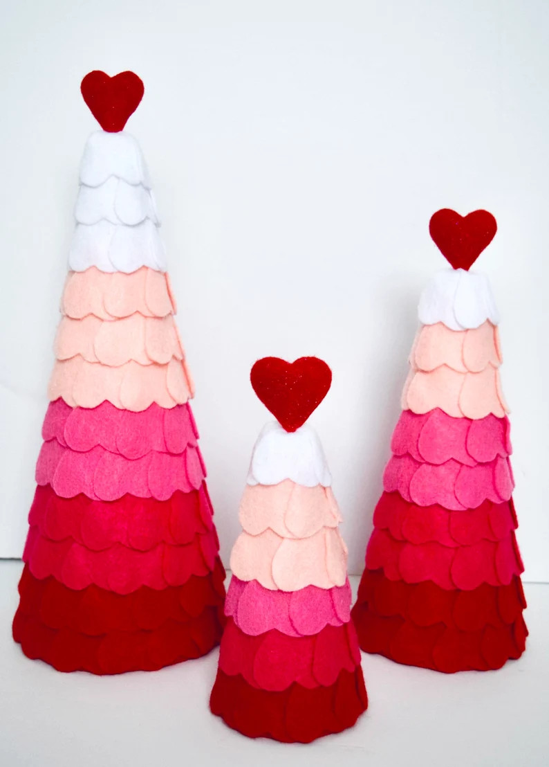 Felt Heart Valentine Trees - Etsy | Etsy (US)