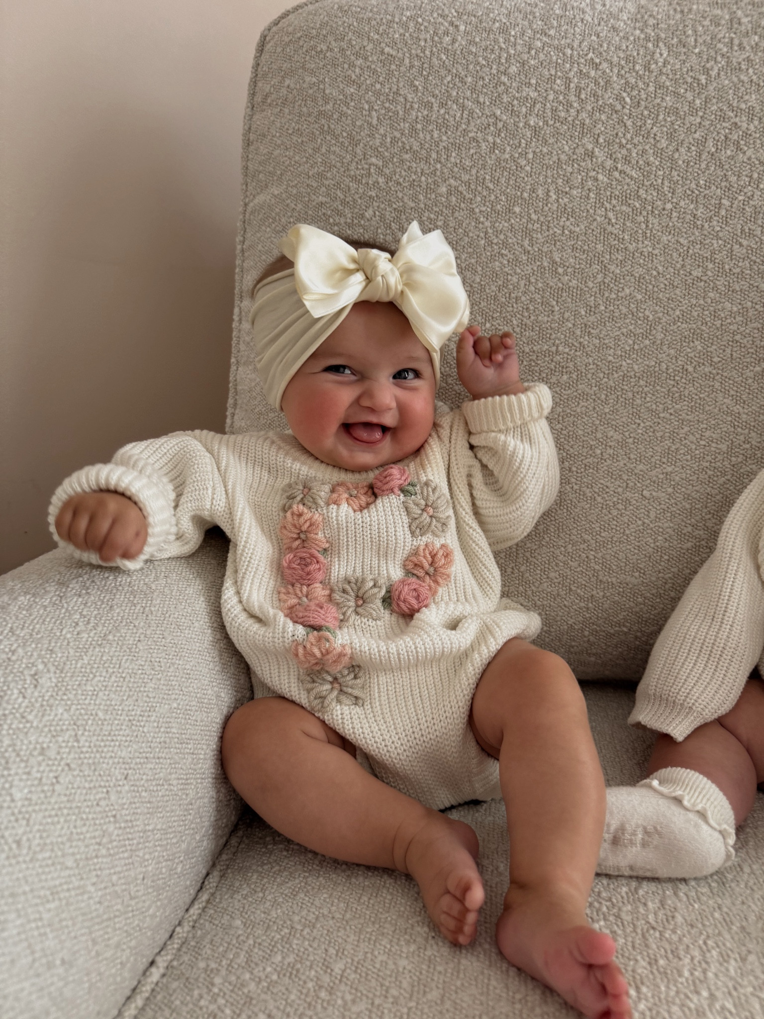 The sweetest little baby sweater! 