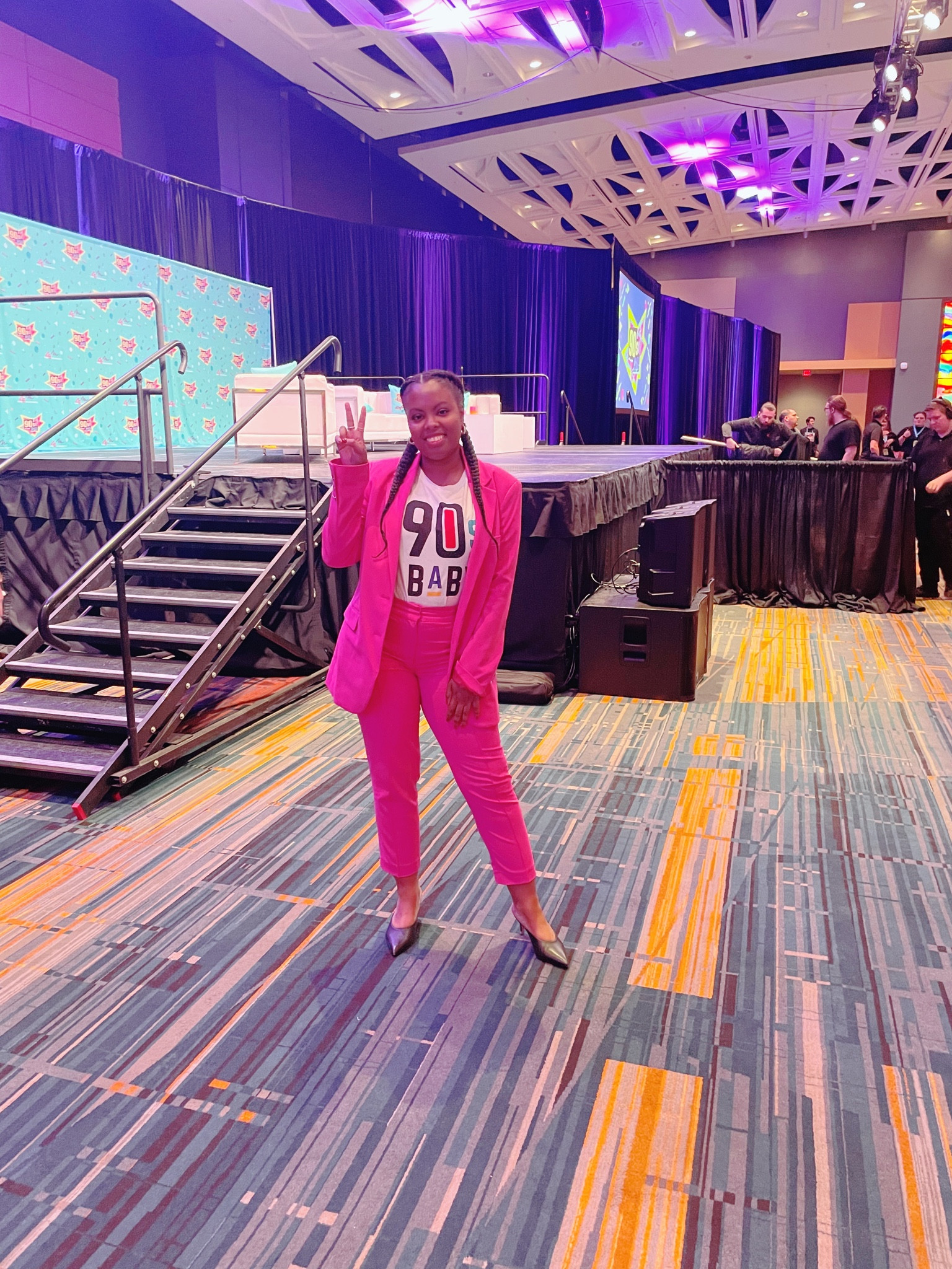 It’s giving Barbie at 90s Con! 

#LTKFind #LTKstyletip #LTKworkwear