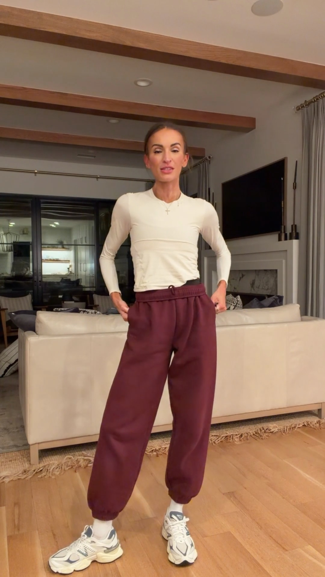 PSA the aritzia sweatpants live up to the hype 🙌🏼🙌🏼 