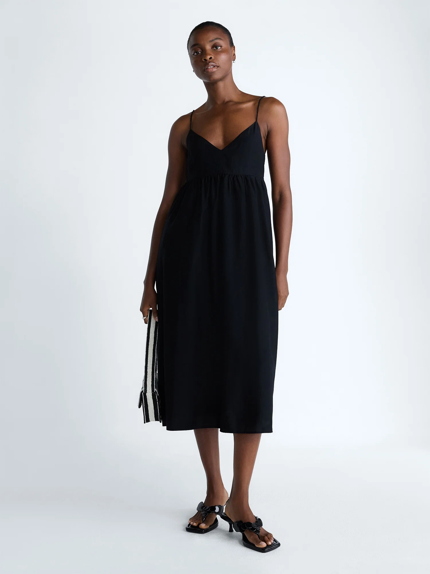 Scoop Women's and Women's Plus Flowy Maxi Dress, Sizes XS-4X | Walmart (US)