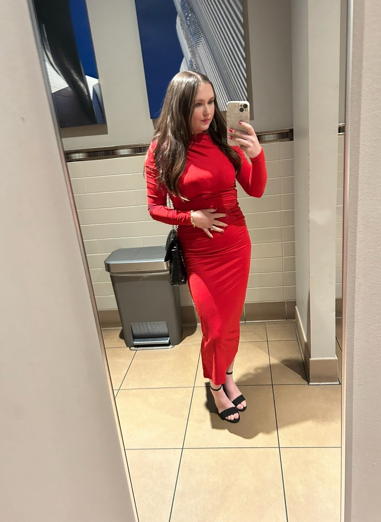 A classic date night look that never fails.
Everything I’m wearing is linked here 👇


#LTKSaleAlert #LTKootd #LTKPetite
