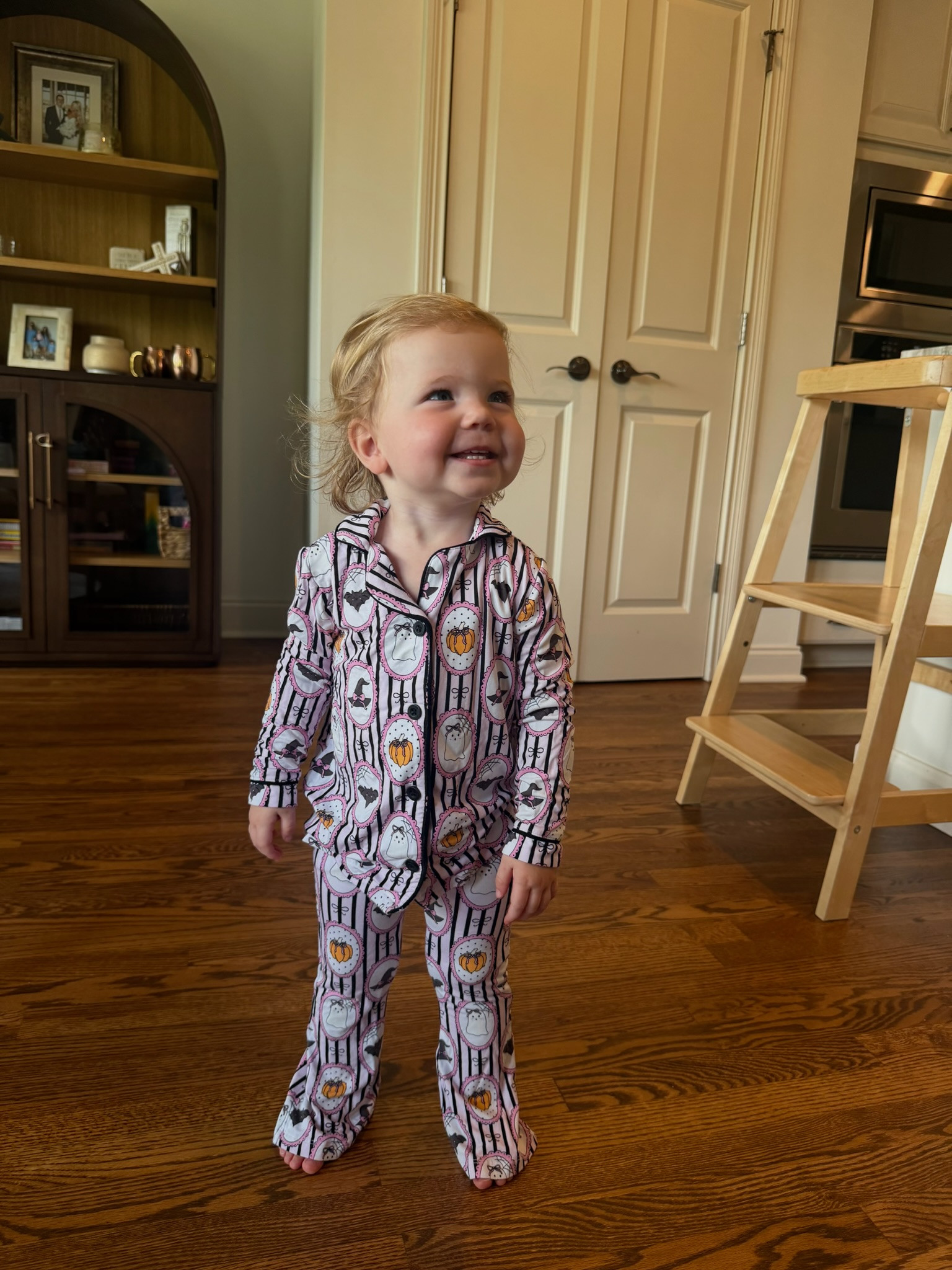 Are you kidding me how cute!!🎃🥹💜

She's wearing a size 18-24M! Use code LAURAG for 20% off at Caden Lane!

halloween | pajamas | toddler

#LTKmomlife #LTKSeasonal #LTKBaby