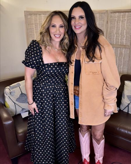 Just got back from Napa and interviewed the gorgeous and talented, Sara Evans for my podcast. I also introduced one of country music popular artists Josh Ross to the iHeart music festival that they hosted at the theater, Napa, California. More importantly, how cute is this dress from Reformation?! 🖤💛

#LTKworkwear #LTKVideo #LTKFestival
