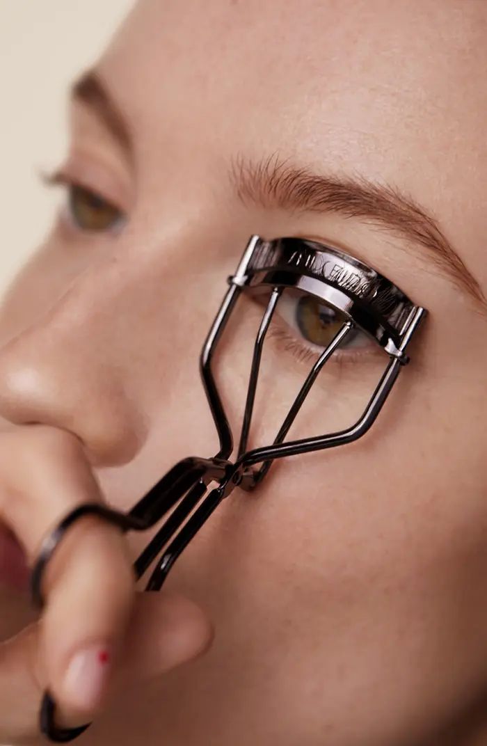 The Makeup Eyelash Curler | Nordstrom