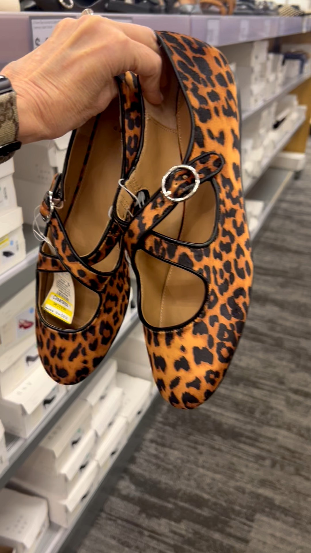 leopard flats, target shoes 

#LTKSeasonal #LTKootd #LTKFindsUnder50