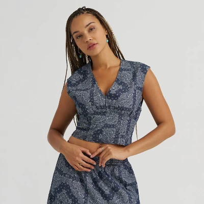 Wrangler Women's Cap Sleeve Paisley Denim Top - Blue M | Target