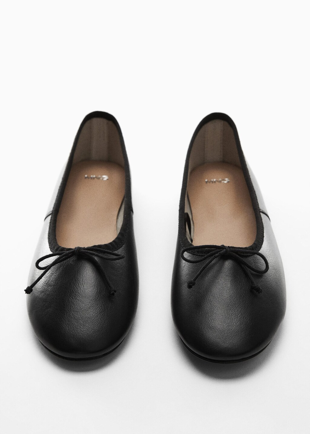 Ballerines cuir nœud -  Femme | Mango France | MANGO (FR)