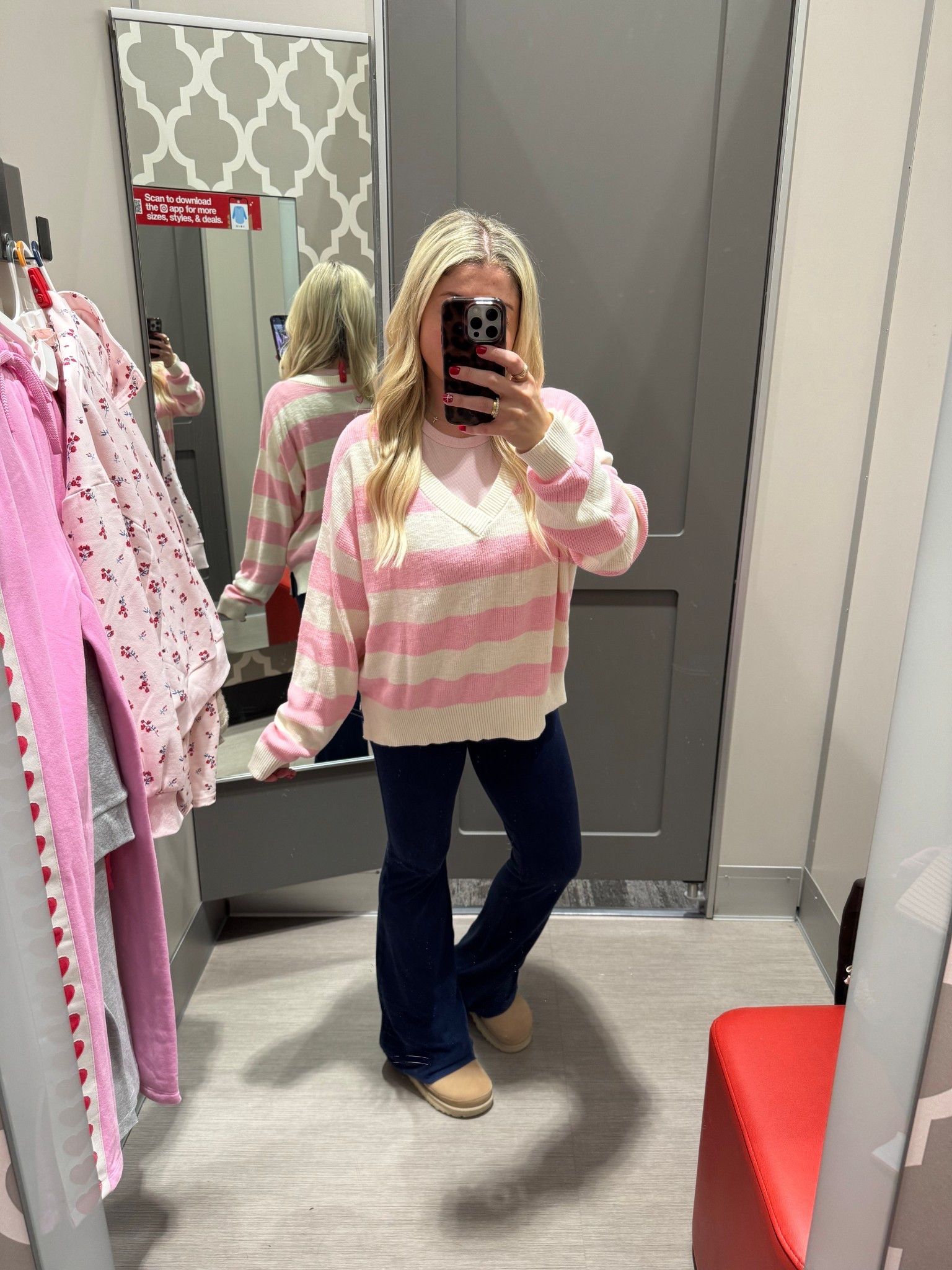 New target finds 
Large sweater 
Small leggings 
Ugg clogs tts 

#LTKFindsUnder50 #LTKootd #LTKFindsUnder100