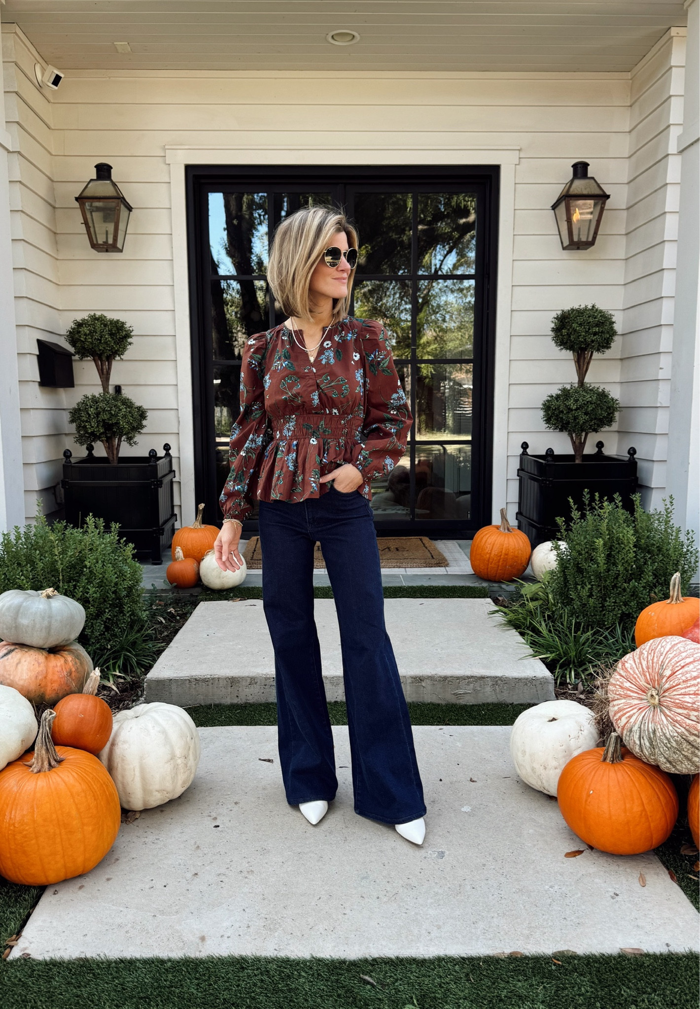 Thanksgiving outfit inspo - wearing XS in top and got jeans hemmed