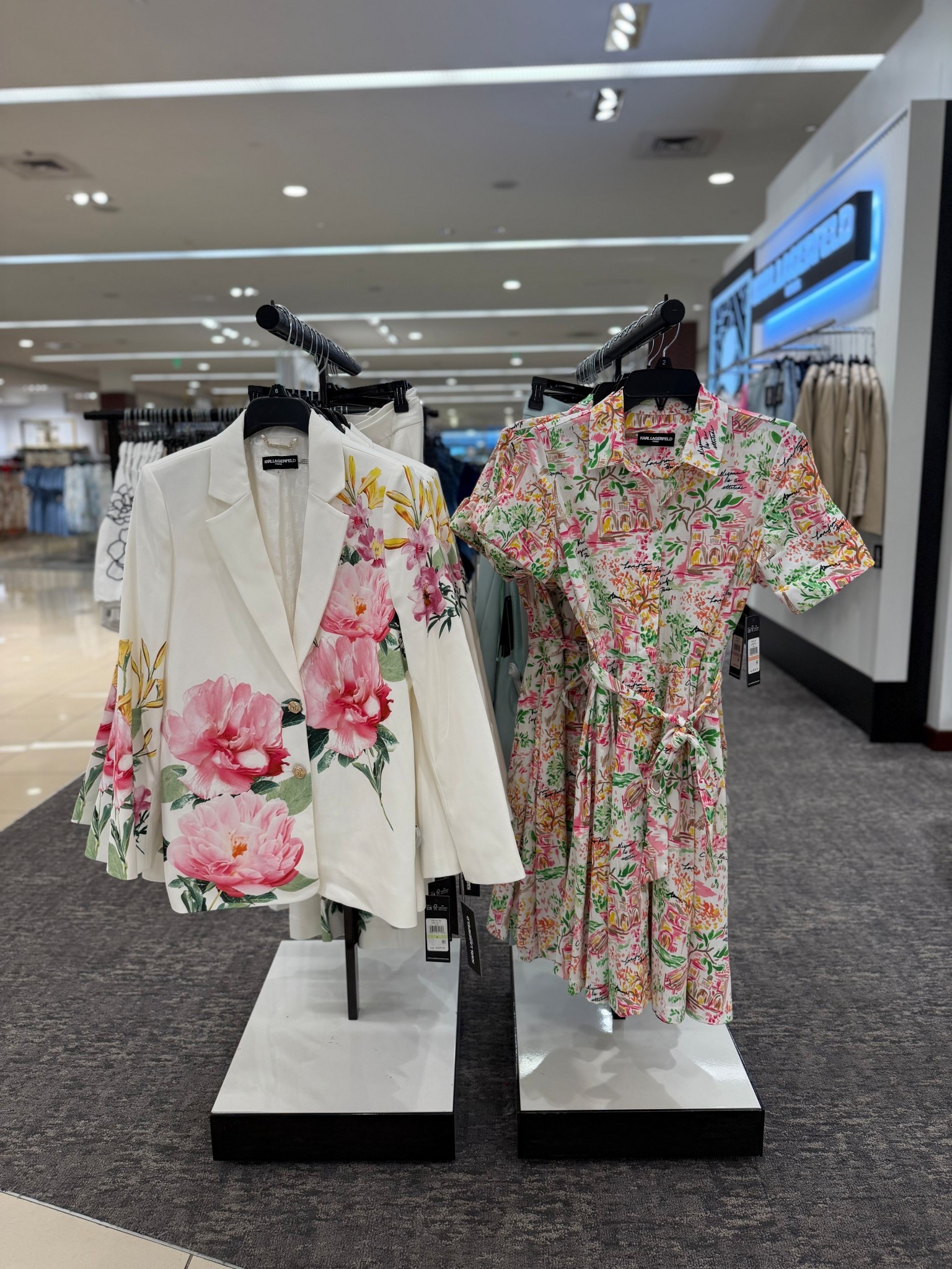 Spring dress and spring blazer 🌷

Blazer, workwear, dress, brunch outfit.

#LTKPetite #LTKOver40 #LTKWorkwear