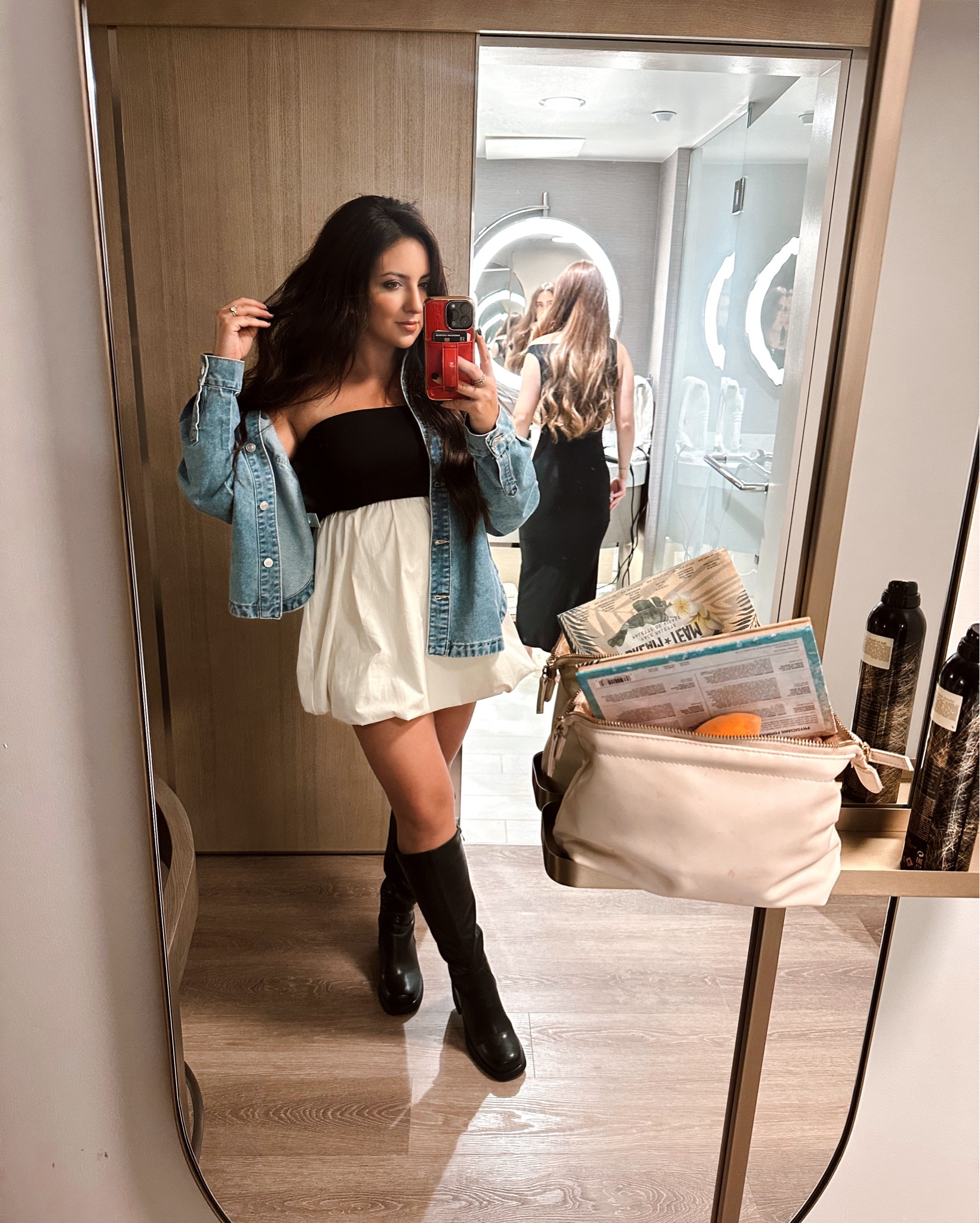✨ Weekend outfit formula: mini dress + oversized denim + knee-high boots = effortless chic 🤍 Linked all the pieces so you can recreate this look…. Off to dinner at Nobu!🫶🏼

#OOTD #LTKStyle #LTKFallFashion


#LTKFindsUnder50