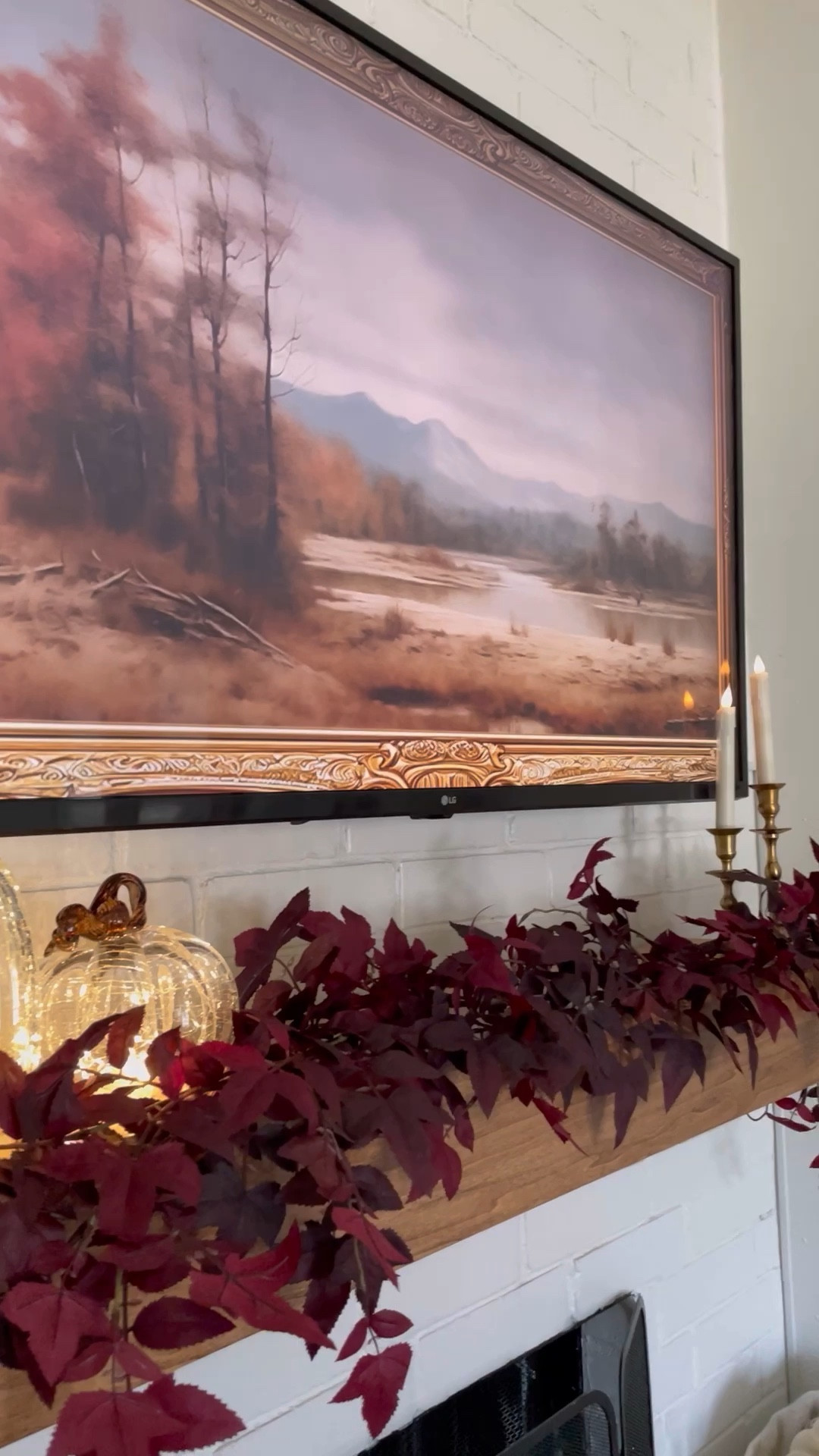 Fall mantle 

Autumn, garland, pumpkins, fireplace, hobby lobby, Michael’s, trending, home, decor, Amazon, finds, budget, house

#LTKFallSale #LTKSaleAlert #LTKHome