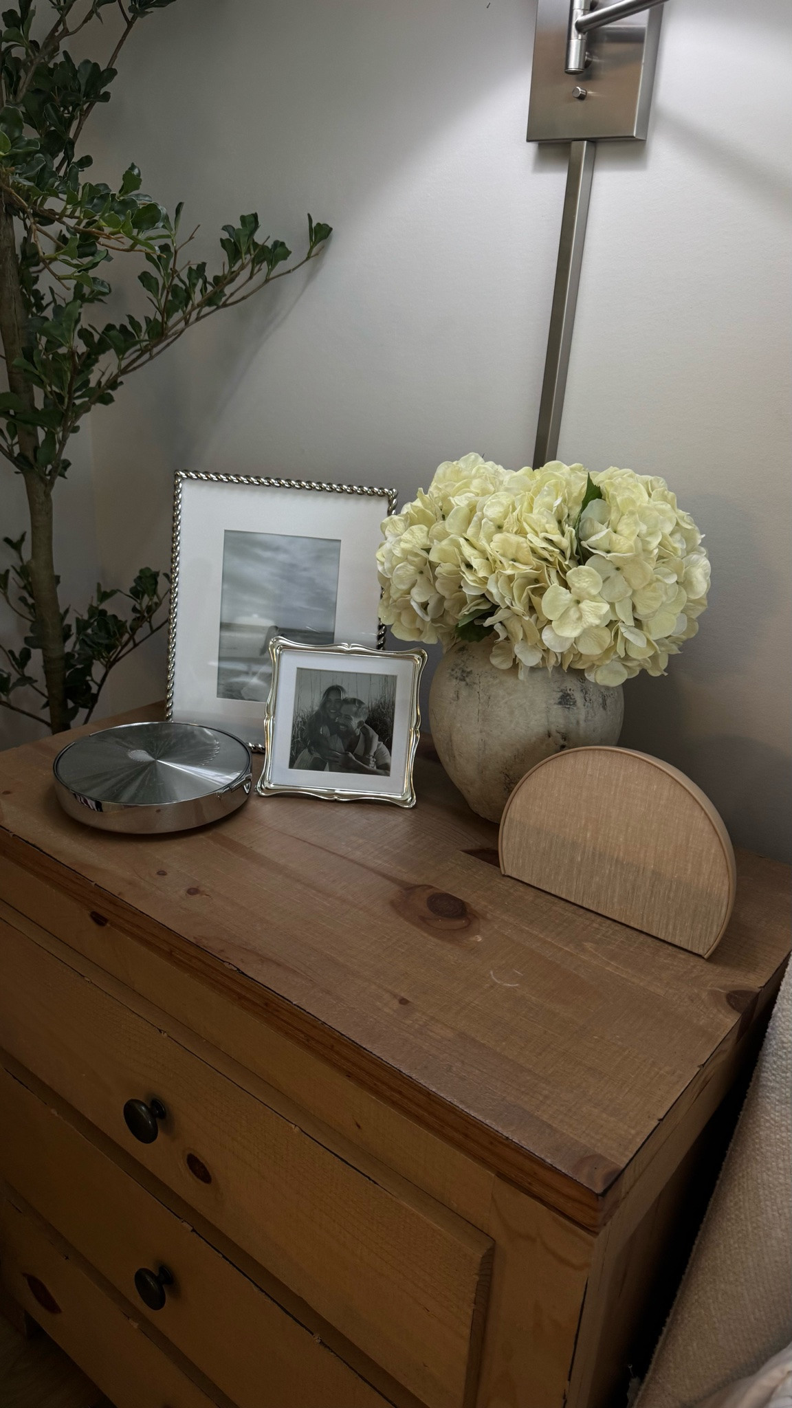 my nightstand details. 

 #LTKdayinmylife #LTKSeasonal #LTKHome